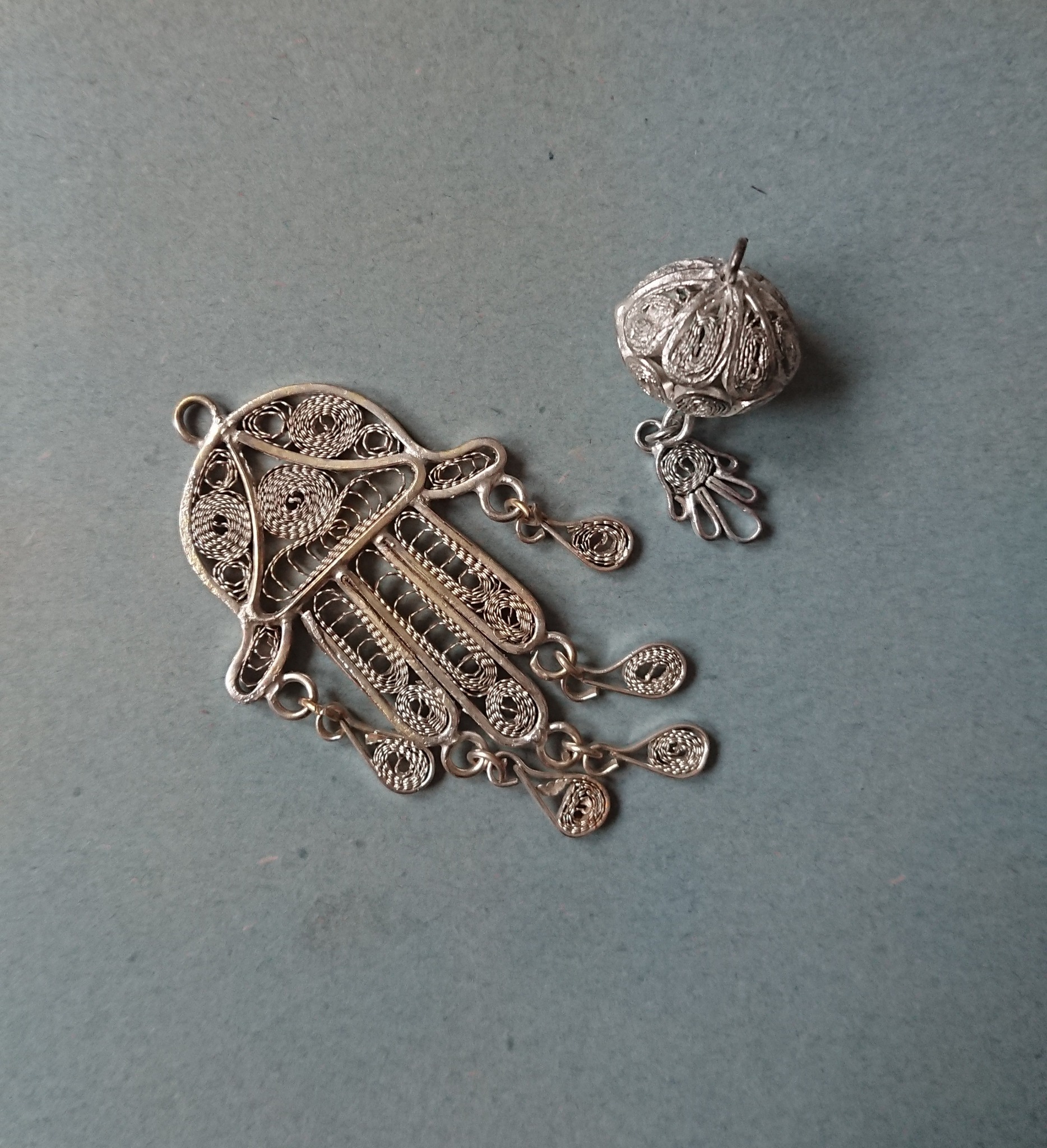 Broche Pendentif Ethnique Vintage Africaine - Bijou En Métal Argenté, Occasion, Collection Ethnique