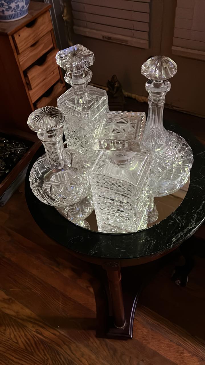 How to identify authentic Waterford crystal?