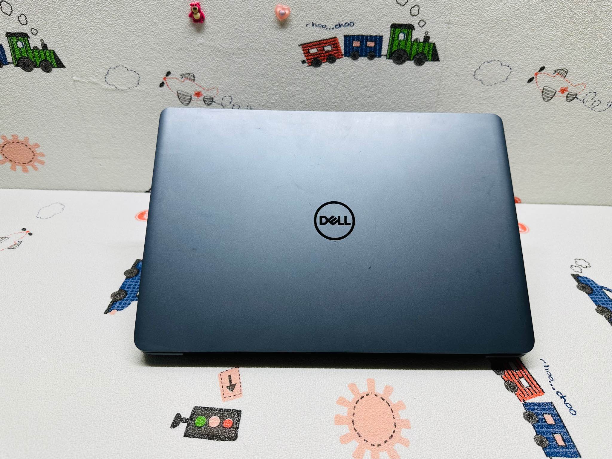 💥Dell Vostro 5581 * CPU: Intel Core i7-8565U (Gen 8) * RAM: 8GB