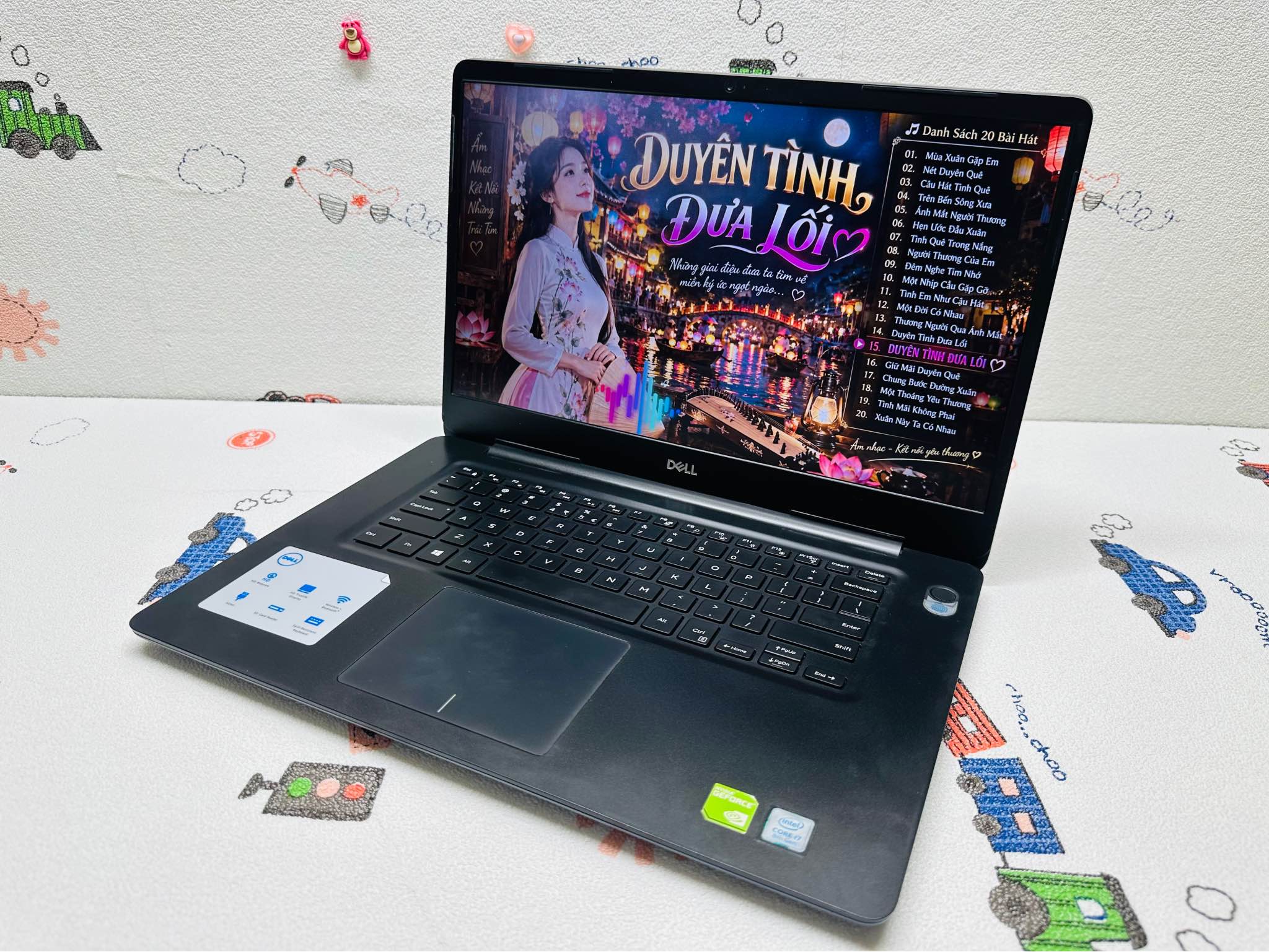 💥Dell Vostro 5581 * CPU: Intel Core i7-8565U (Gen 8) * RAM: 8GB
