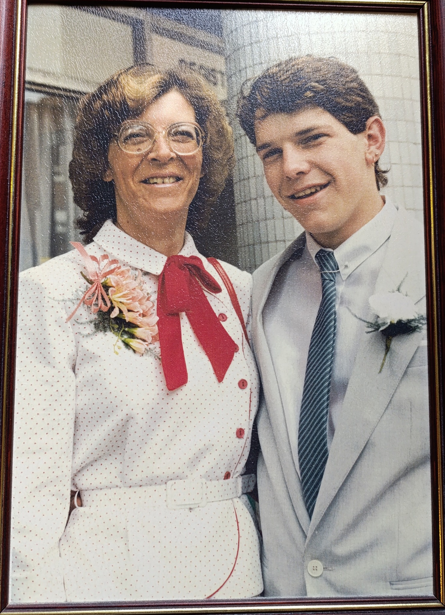 Sharon Linney - She has gone, free of pain and reunited... | Facebook
