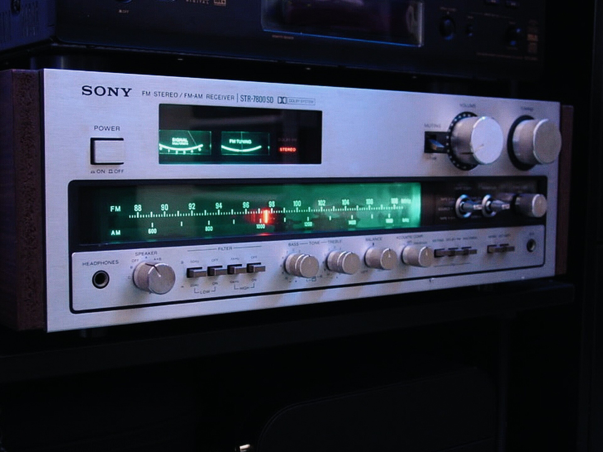 Sony STR-V7 Fm/AM Stereo Receiver