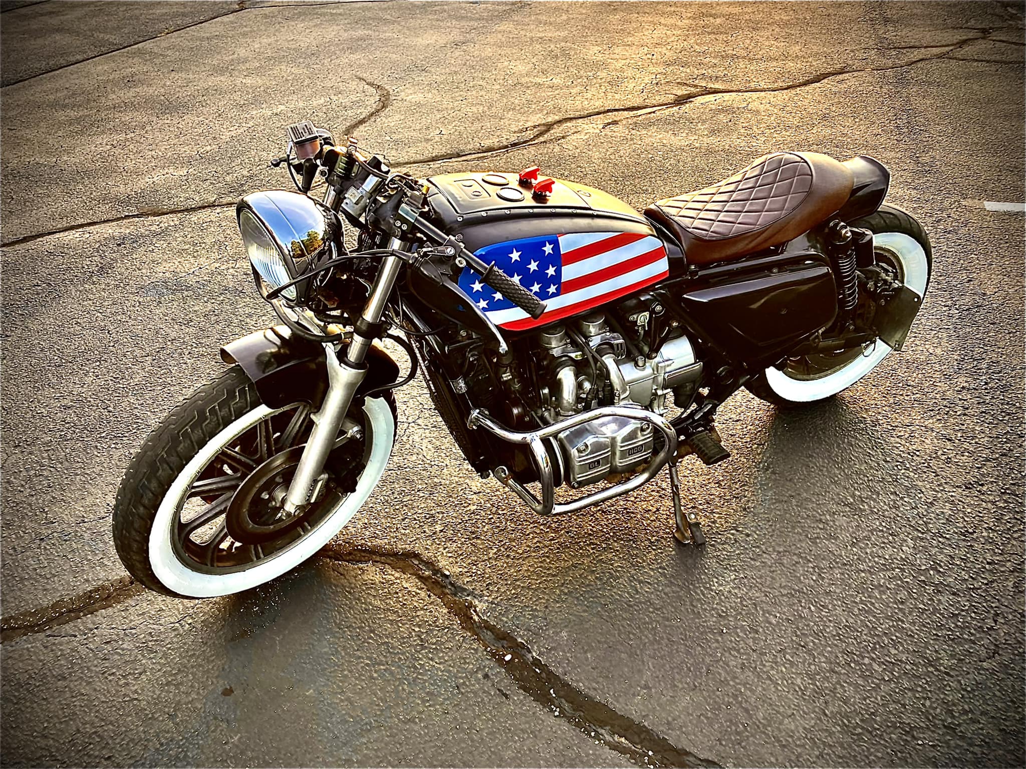 Honda GL1100 GOLDWING 1982 (C) USA parts lists and schematics