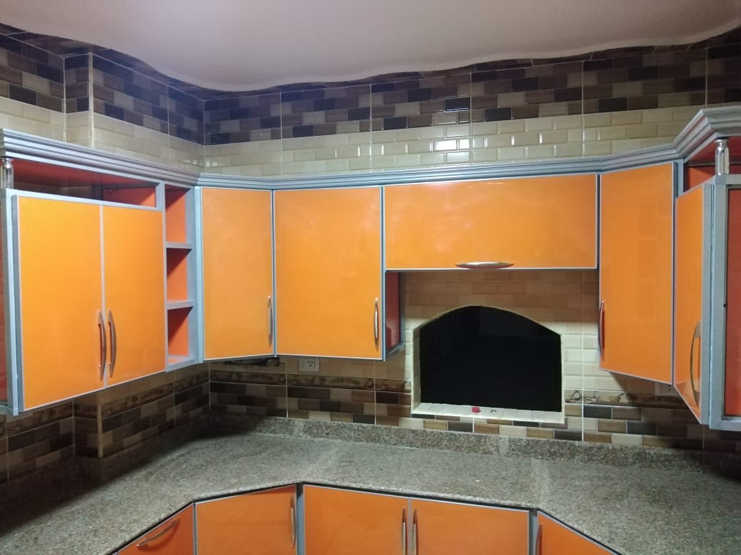 ‫اليسر والنور لأعمال الألوميتال Home Facebook‬