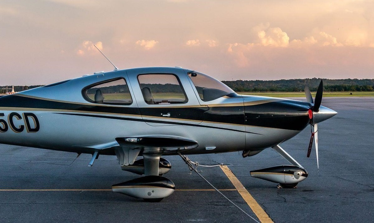 Snagged the wife a 2025 never summer cirrus. Anyone have any