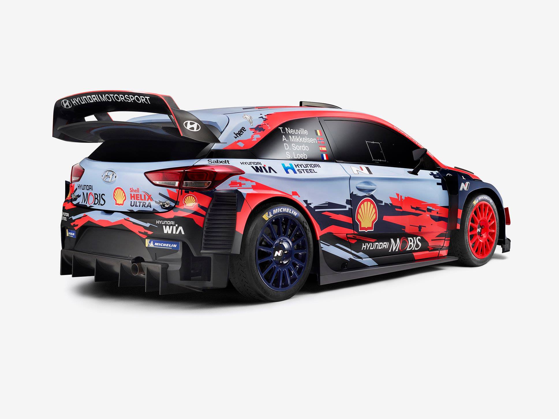 自動車 Hyundai i20 Coupe WRC 2019 Here she is in all her glory – our challenger for the 2019 WRC