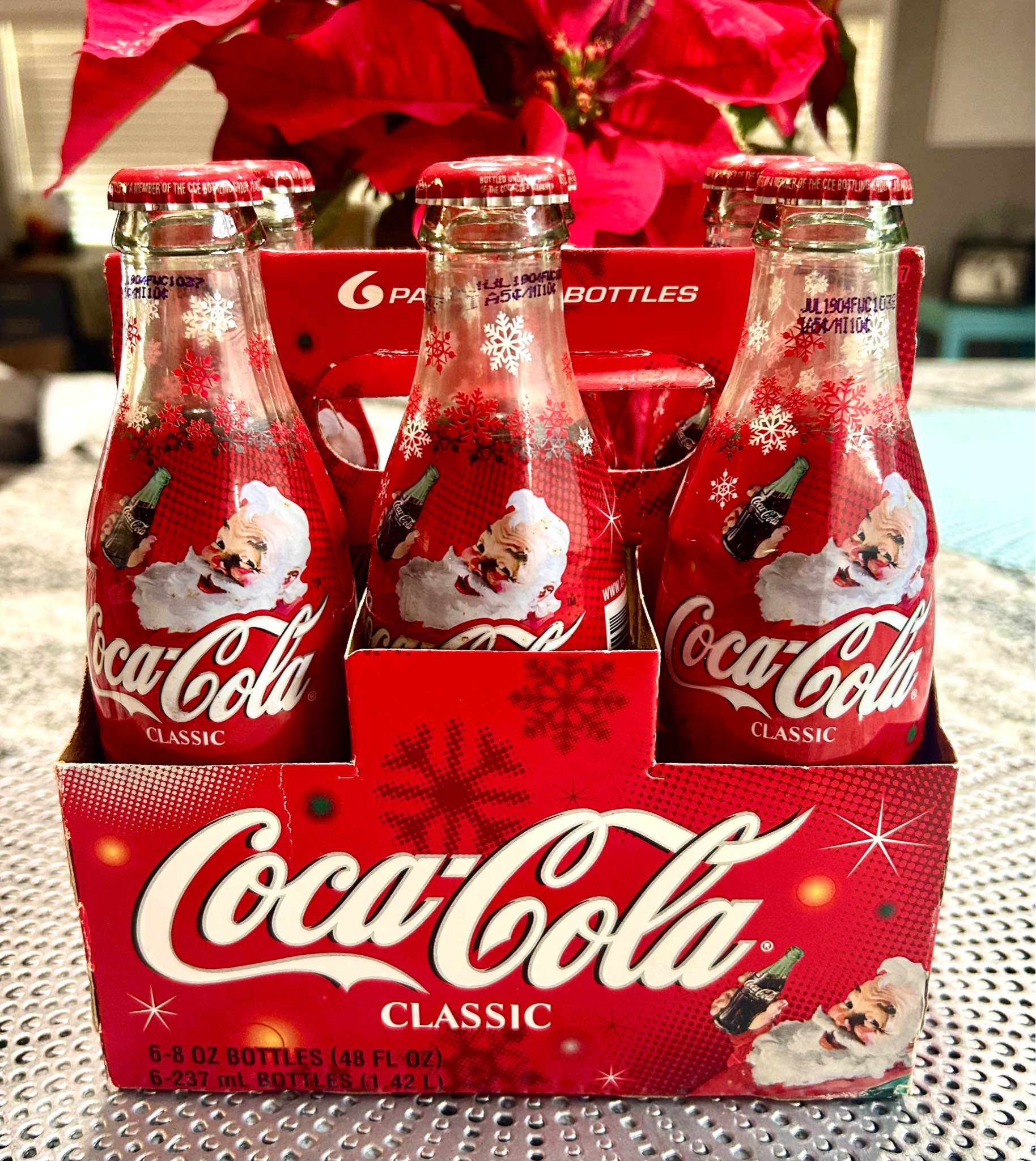 New old stock 2003 Christmas edition collectible Coca-Cola classic