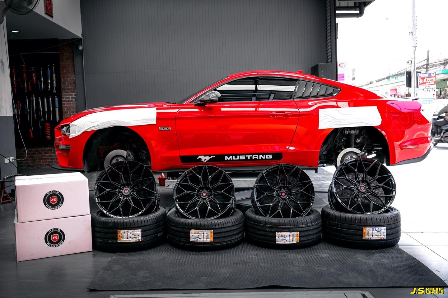 หล่อลงตัว... - J.S.Racing Wheels ล้อ ยาง โช็ค เบรค รถยนต์ญี่ปุ่น ยุโรป ...