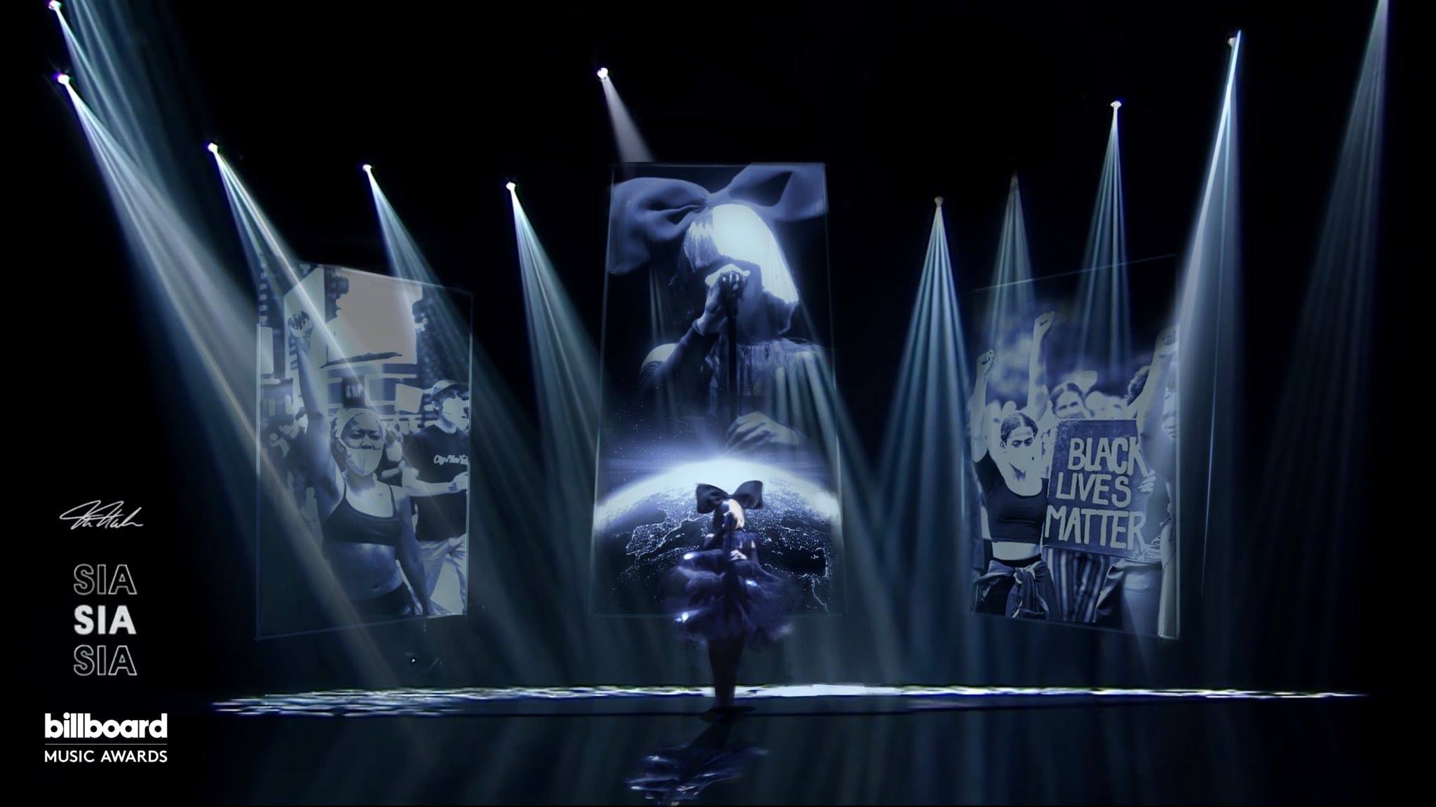 تؤدي #سيا علي مسرح Billboard... - Sia Arab Fans - Lovers