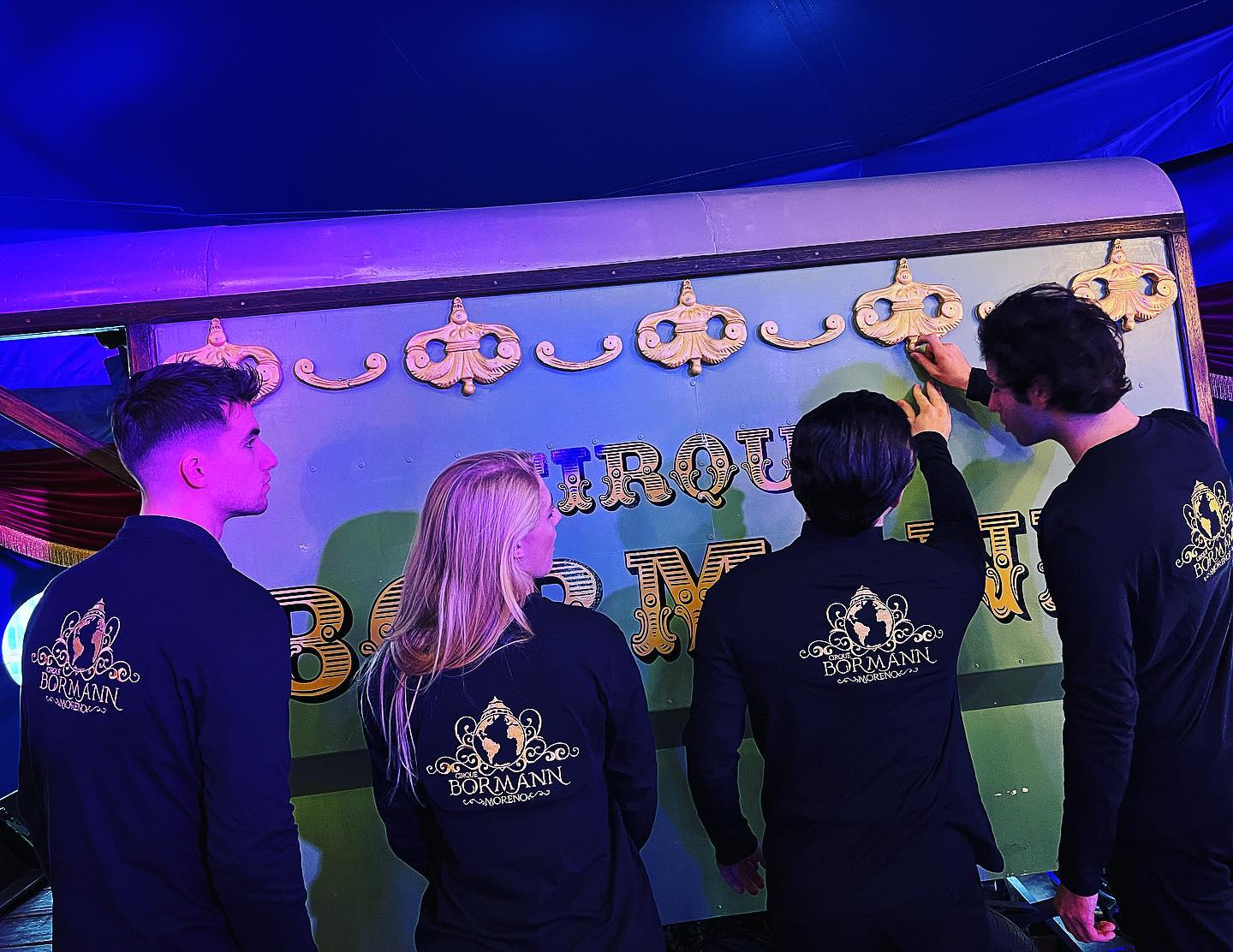 Cirque Bormann Moreno Officiel - Le cirque Bormann vous propose ses tee ...