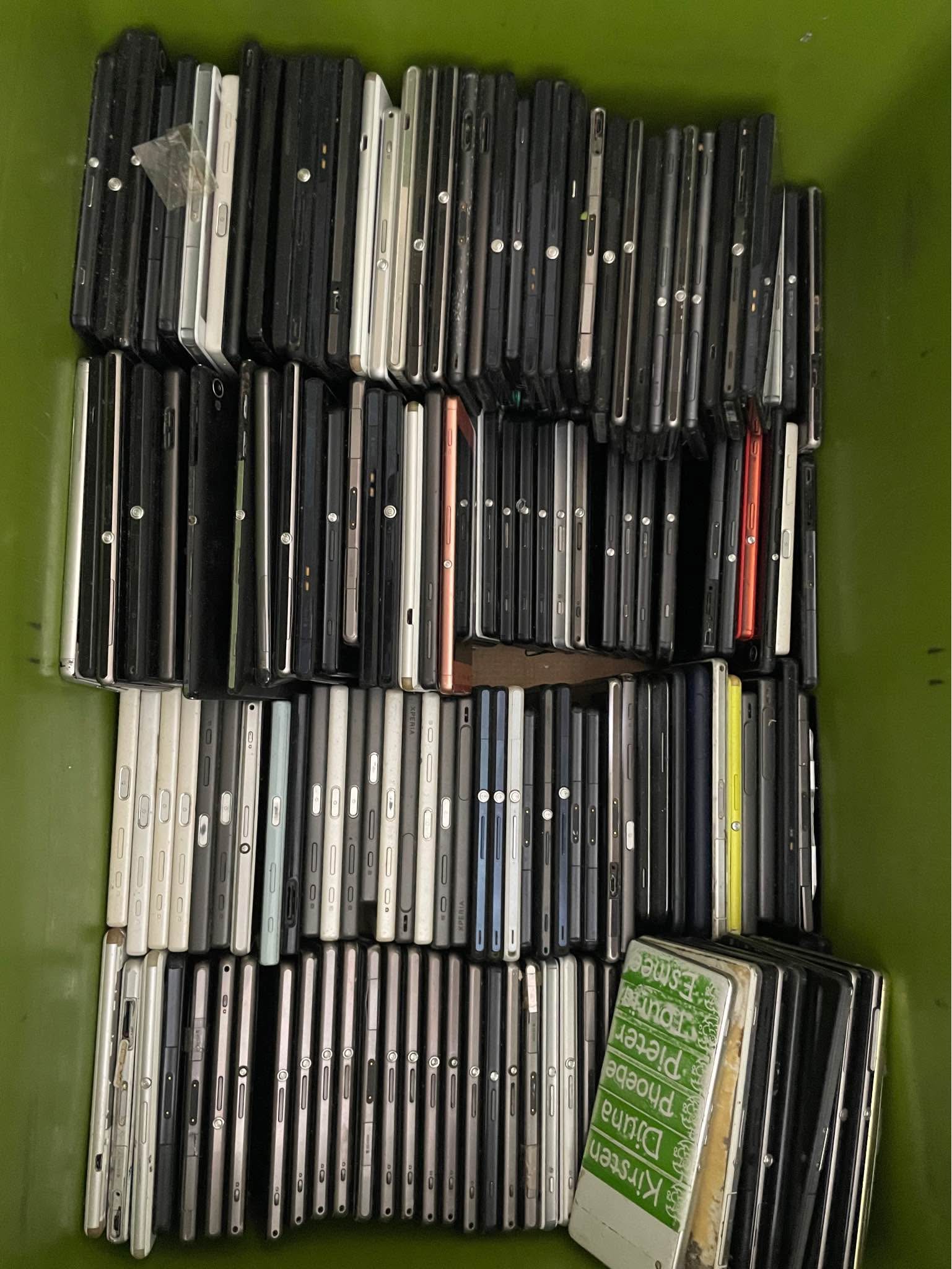 Lot De 30 Barrettes De RAM Mémoire - Mixte, Différentes Marques - Occasion Pour Pièces/réparation