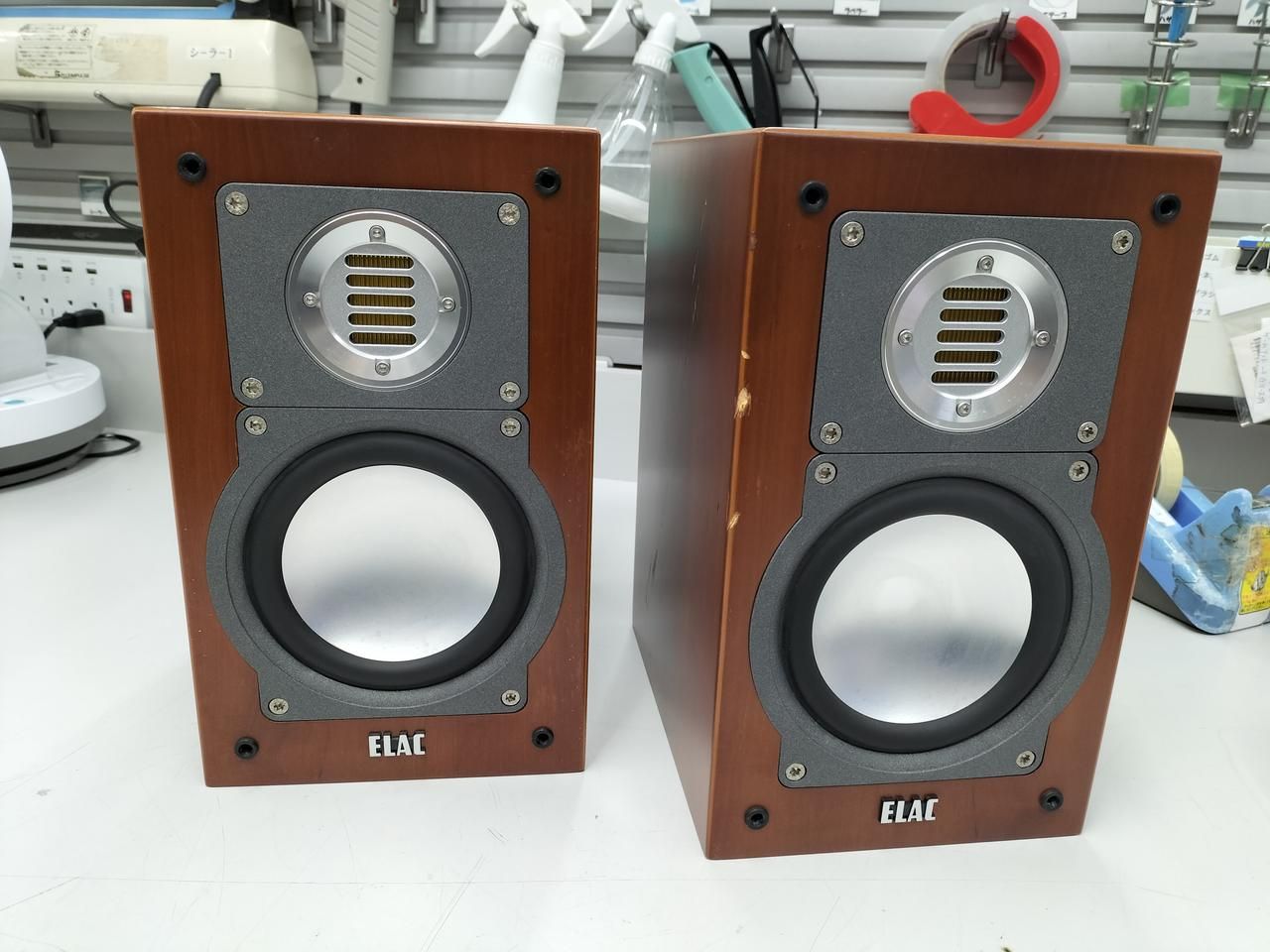 ELAC BS203.2