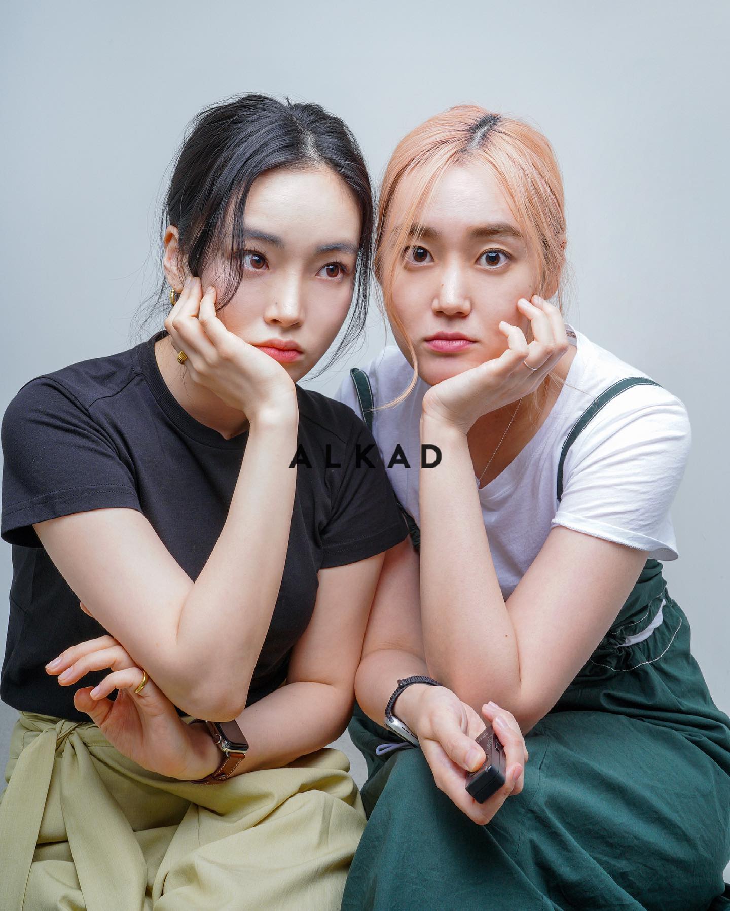 Alkad Studio - 서촌데이트, 알카드는 국룰! 👩🏼‍🏫 #색감맛집 #하이엔드셀프사진관... | Facebook