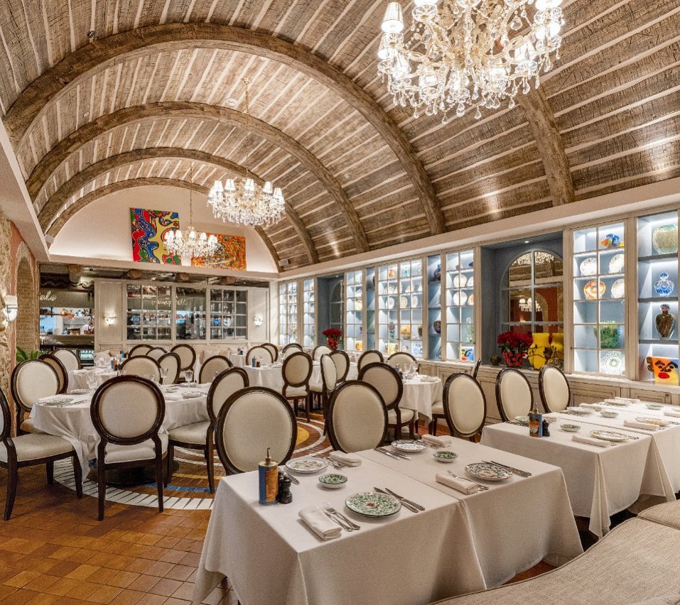 Traditional Italian interior... - Mamo Michelangelo KSA | Facebook