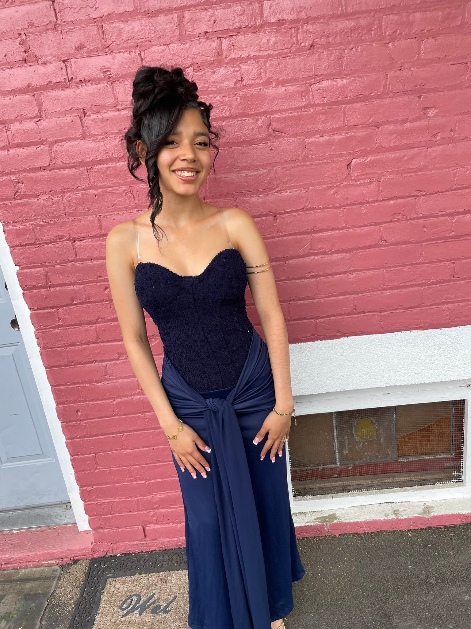dress for boyfriends graduation This is my baby girl and graduation dance with her boyfriend I'd like her to have a photo showing her face next to him . Teens do this in like smocked