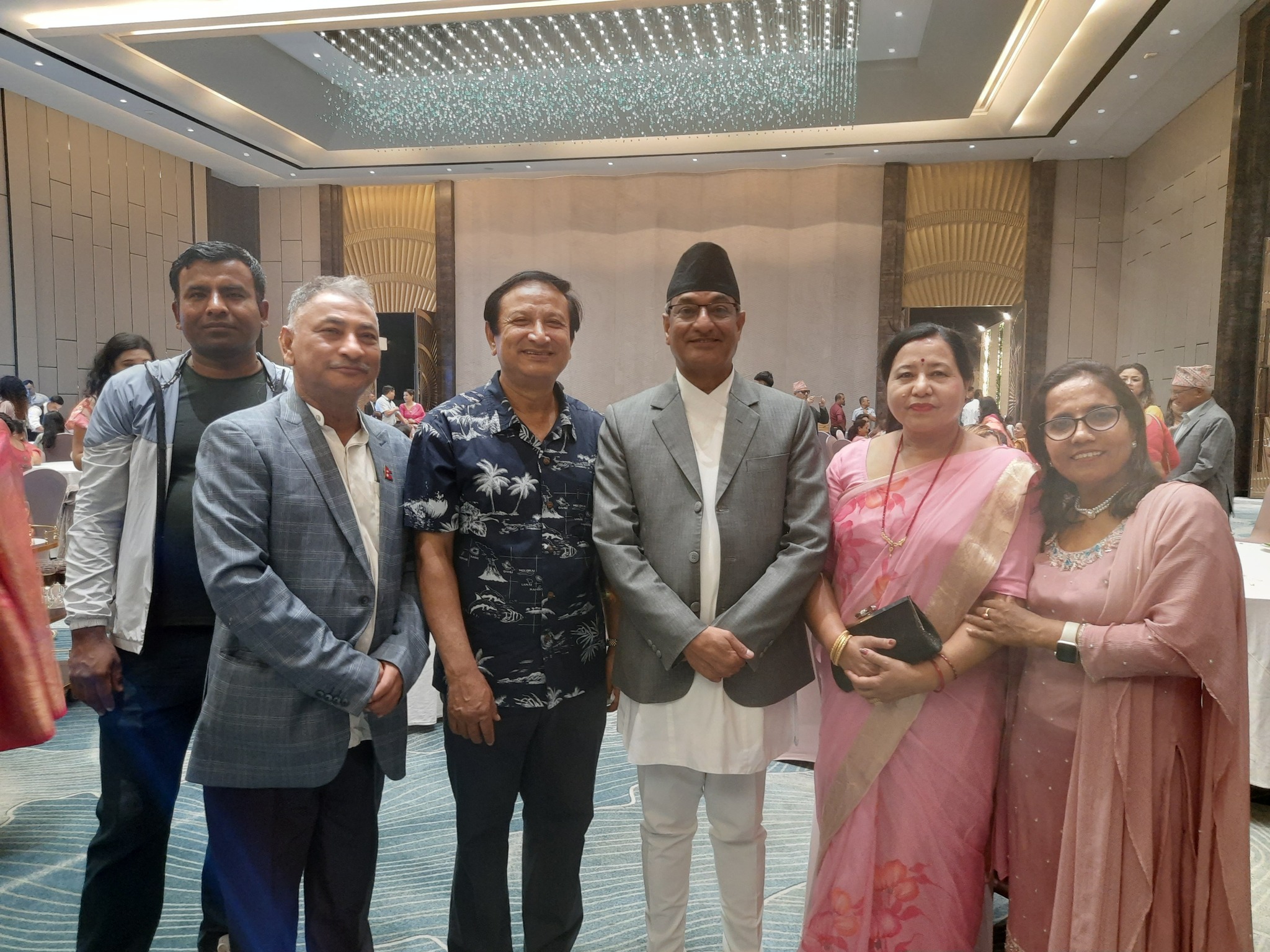 चाउएनलाई श्रेष्ठ