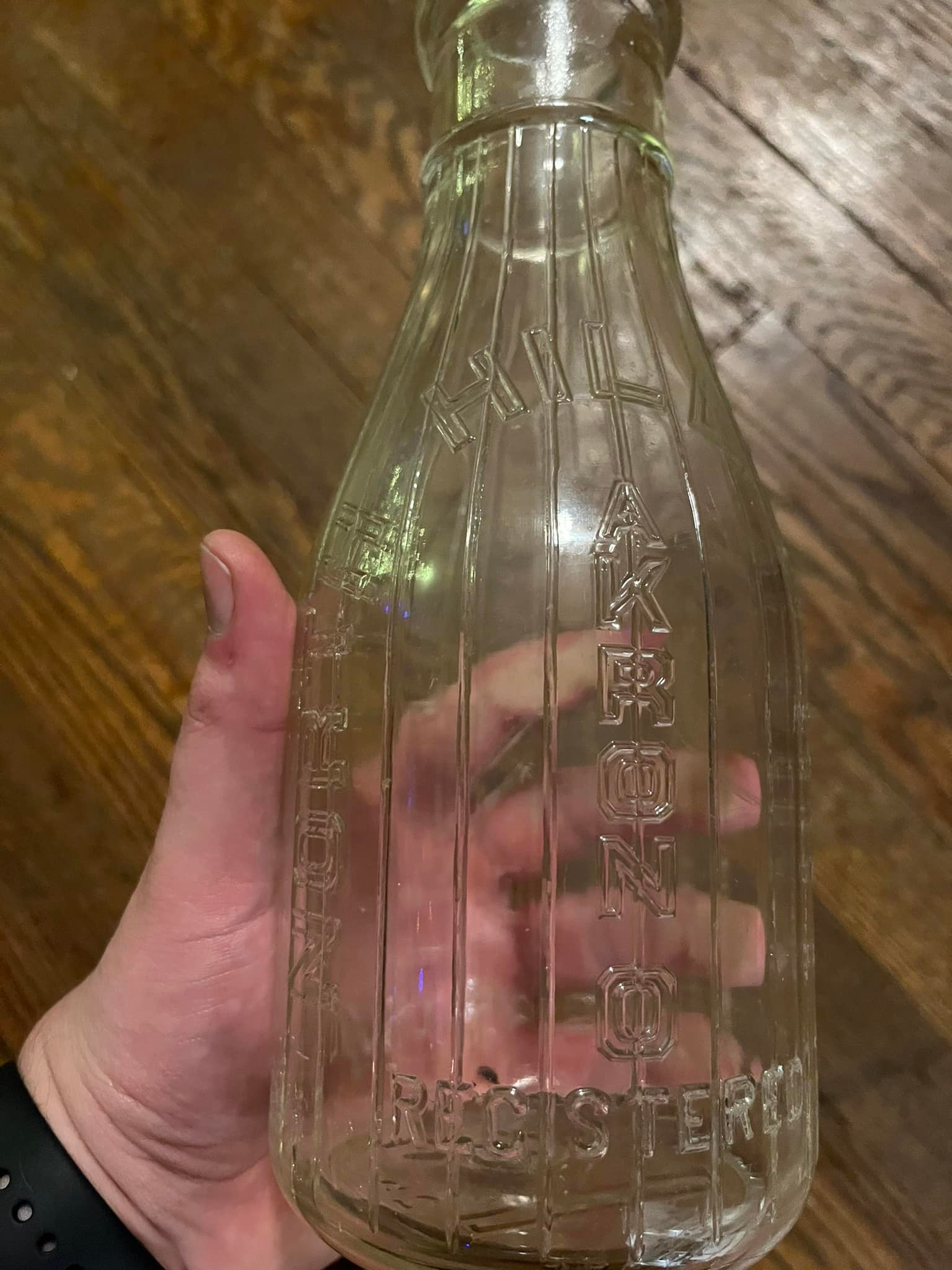 What is the history of North Hill Dairy glass milk bottles?
