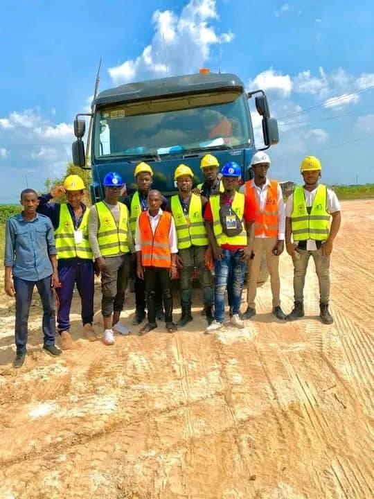 recrutement-des-chauffeurs-poid-lourd-au-burkina-faso-facebook