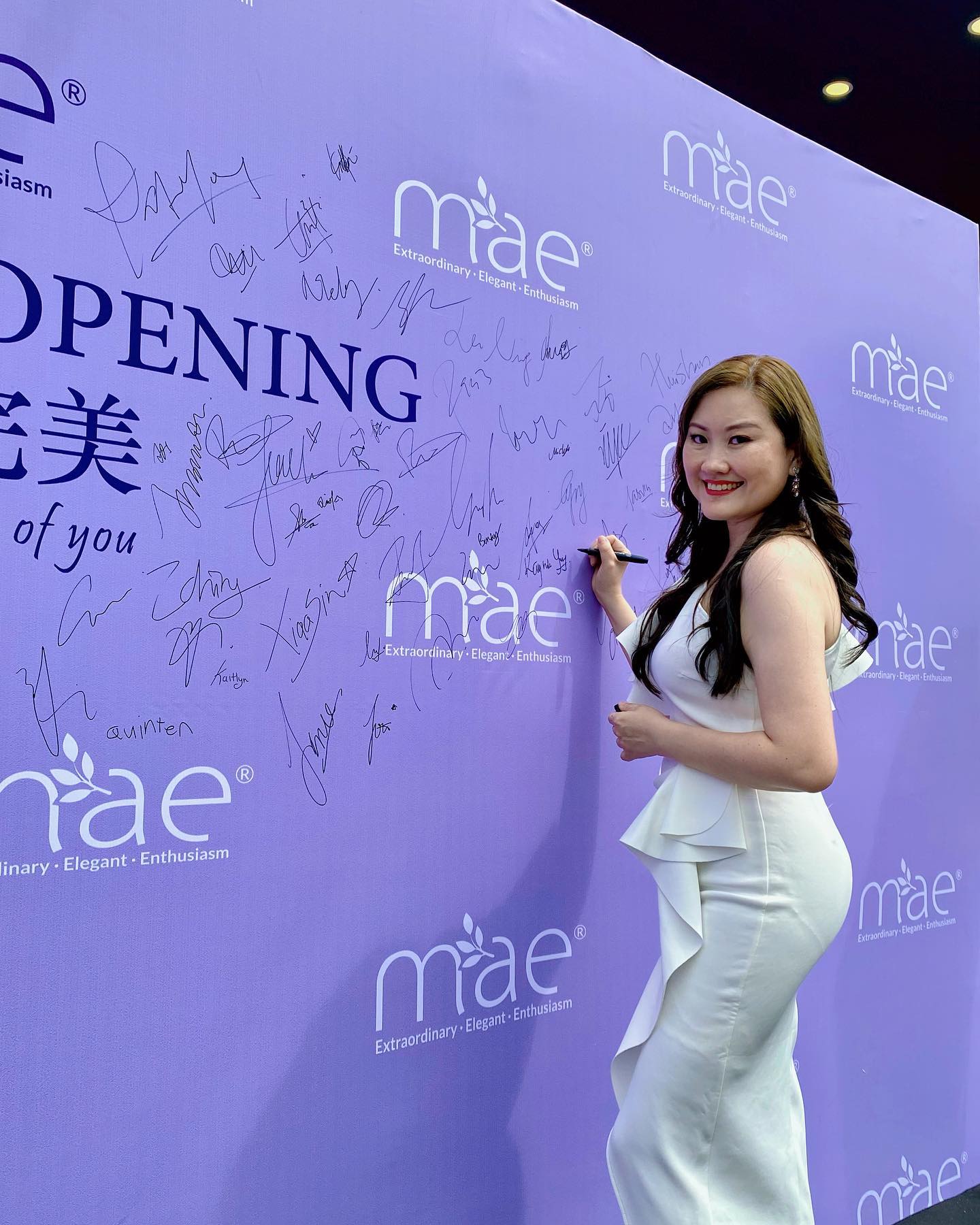 妈妈爱漂亮 - MAE Grand Opening 😍😍 今天有很多 很多的感動 在我很多觸動的話和畫面出來前... | Facebook