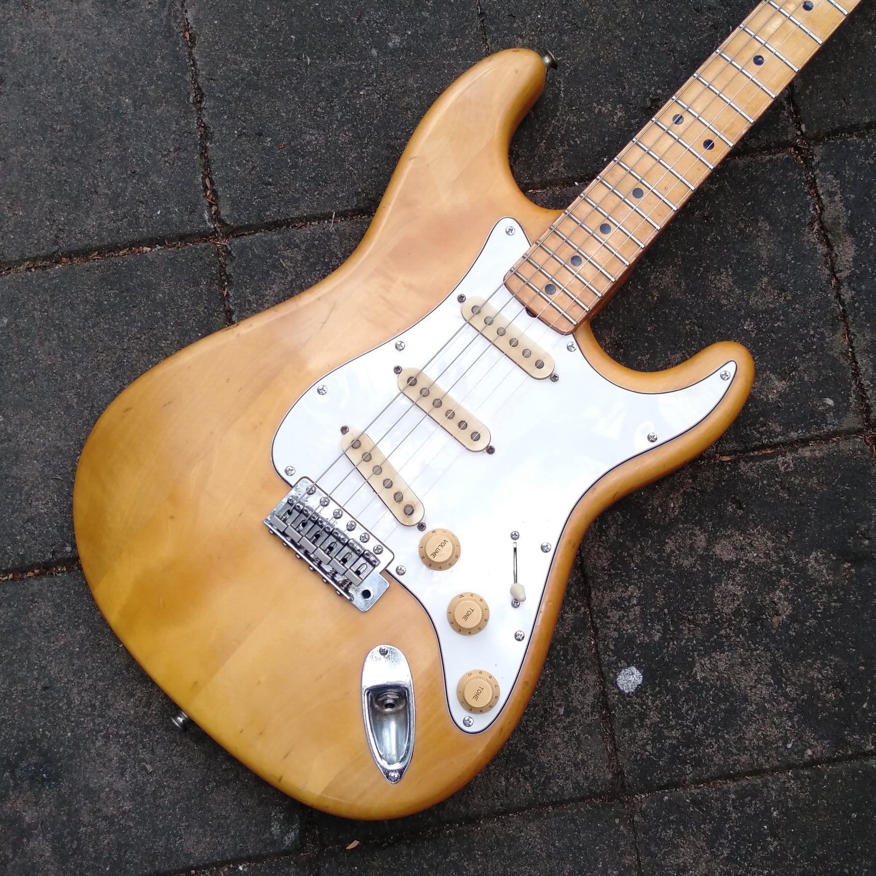 This '77 Matsumoku made Aria Pro II Stagecaster is heading to the