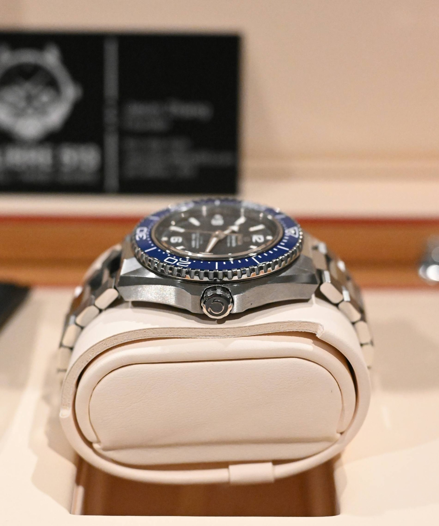 Black date wheel completes Emperor Time watch