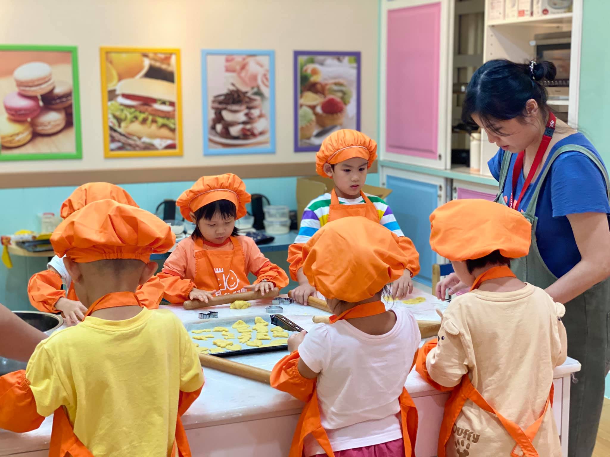方圓Fun Yale教育機構 - 手工餅乾🍪DIY 祝福ㄅㄚˇㄅㄚˇ父親節快樂 手工餅乾 製成耗時 手揉麵團...
