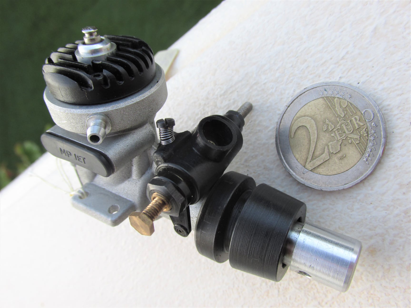 Is MPJET still producing 0.061 RC engine parts?