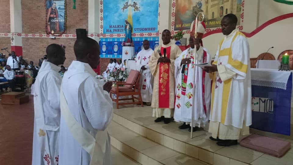 En direct de la paroisse de... - Radio Maria Rdc Bukavu | Facebook