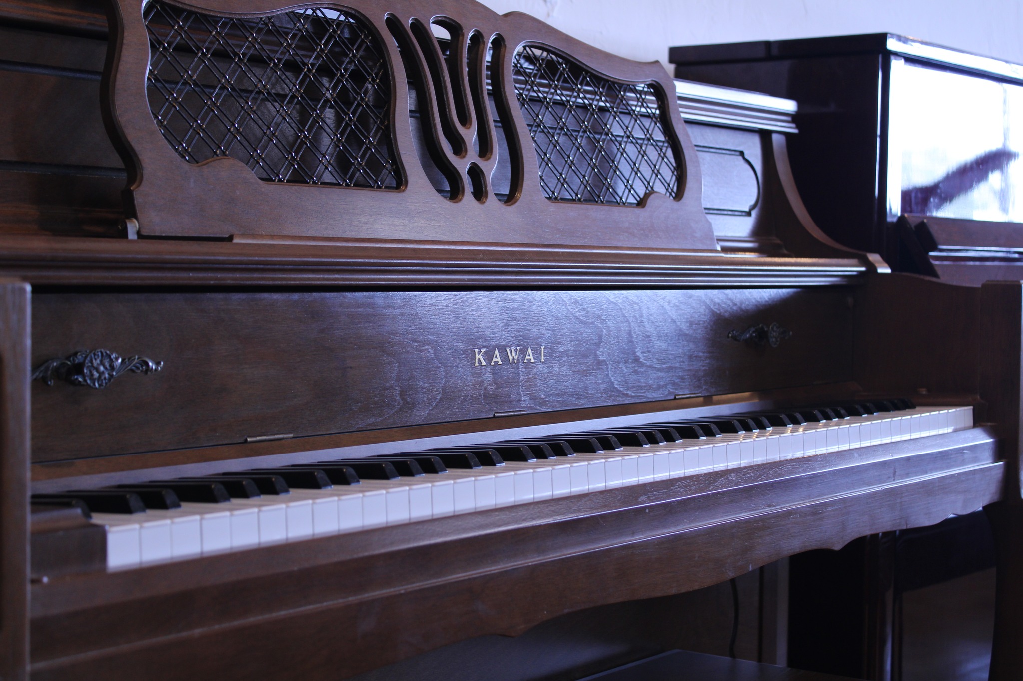 Kawai Piano Gallery of Kansas City by Alamo Music | Mission KS