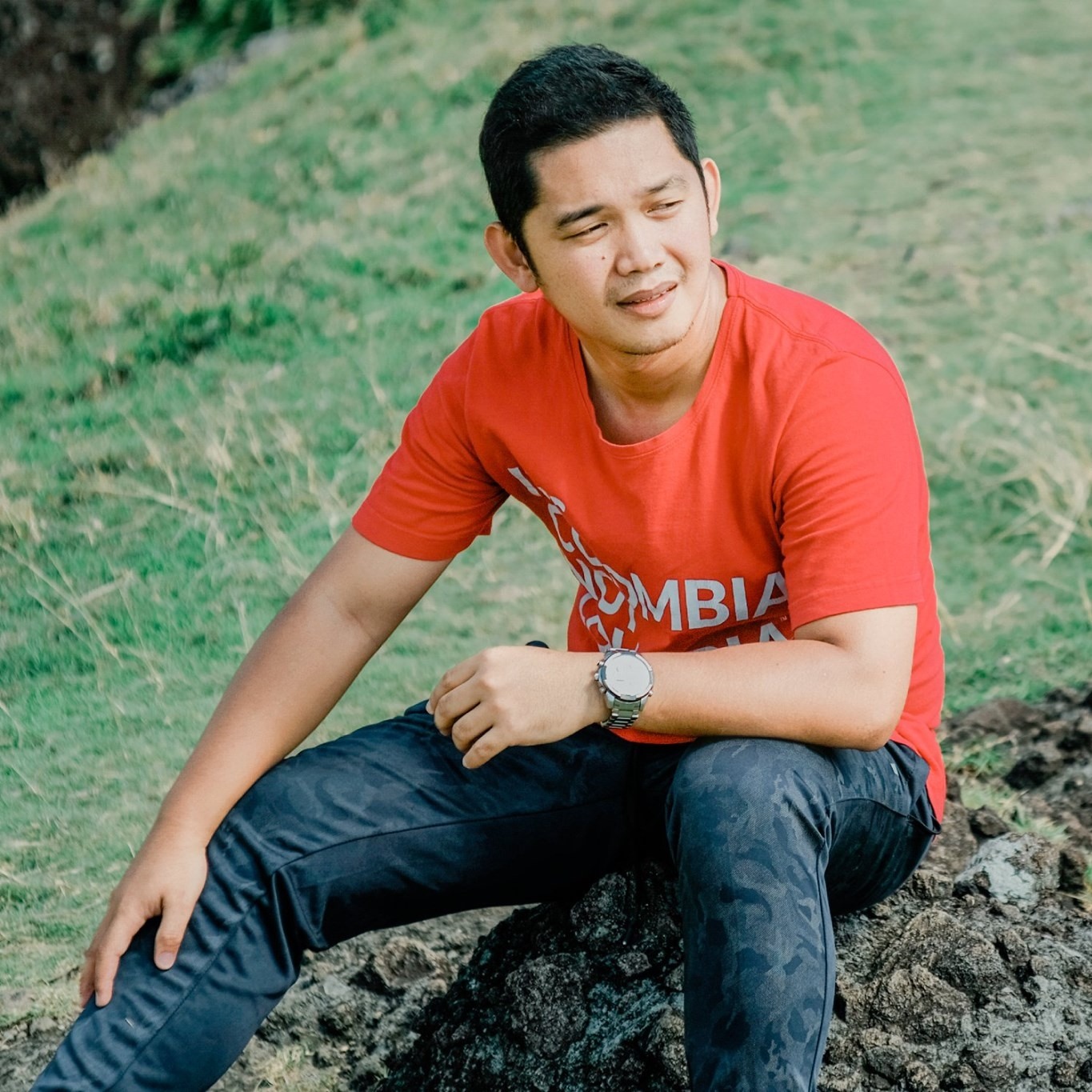 How to make your clients happy. Pakita mo shots sa kanya. 😁 🎥 Ramon Jr ...