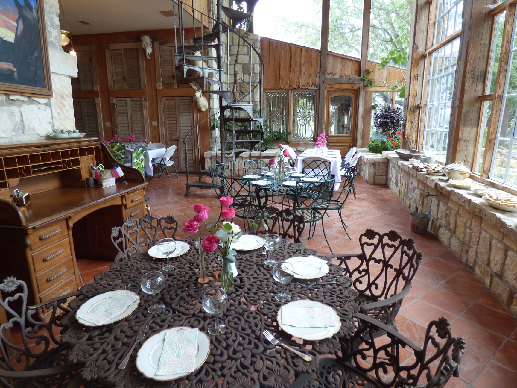 The sun room in the iconic... - Y.O. Ranch Headquarters