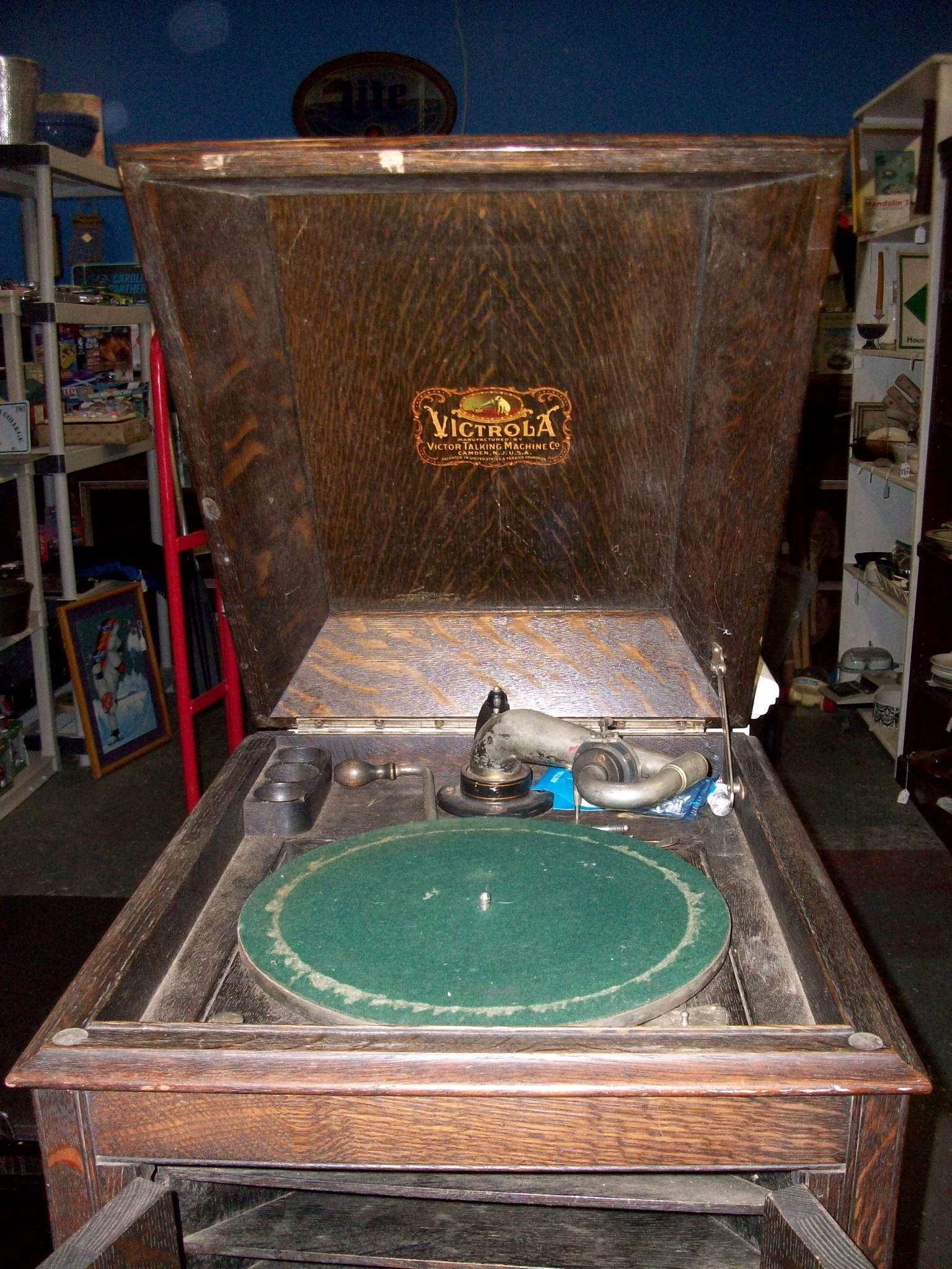 Northland Restore has a 1947 Victrola ~ Victor Talking Machine