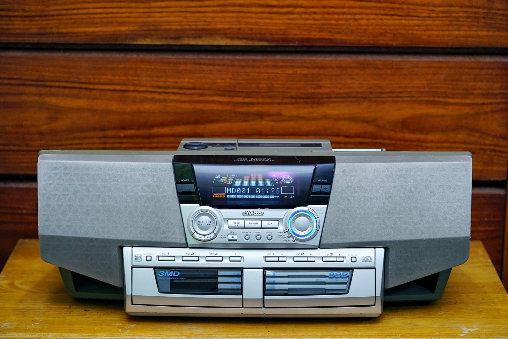 Victor RC-MD77 CD MD カセットレコーダー ラジカセ 本体 1998 Victor RC-MD77 boombox as an early birthday gift