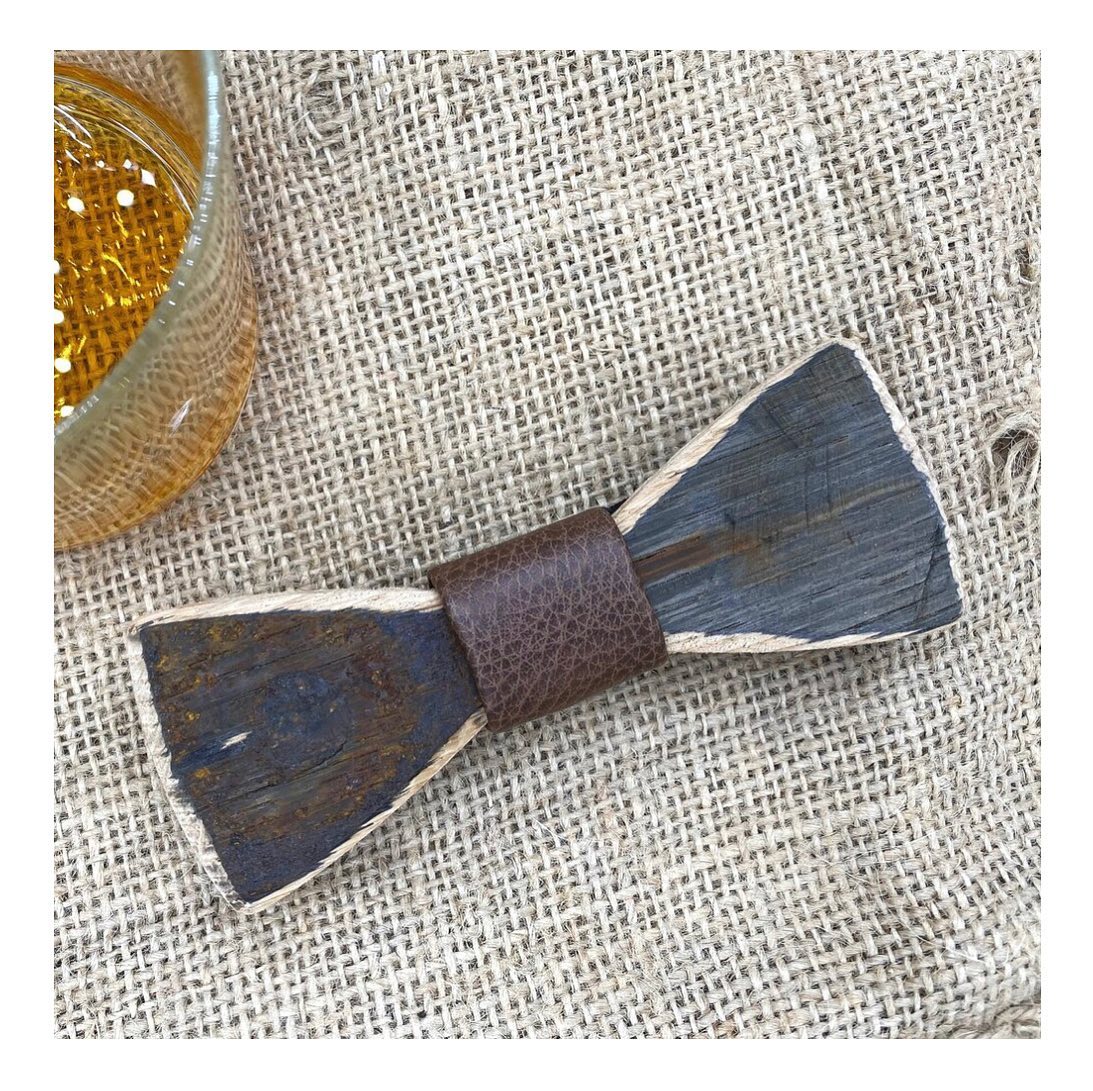 Our “Rye” bow tie is made using the... - Walnut Grove Style