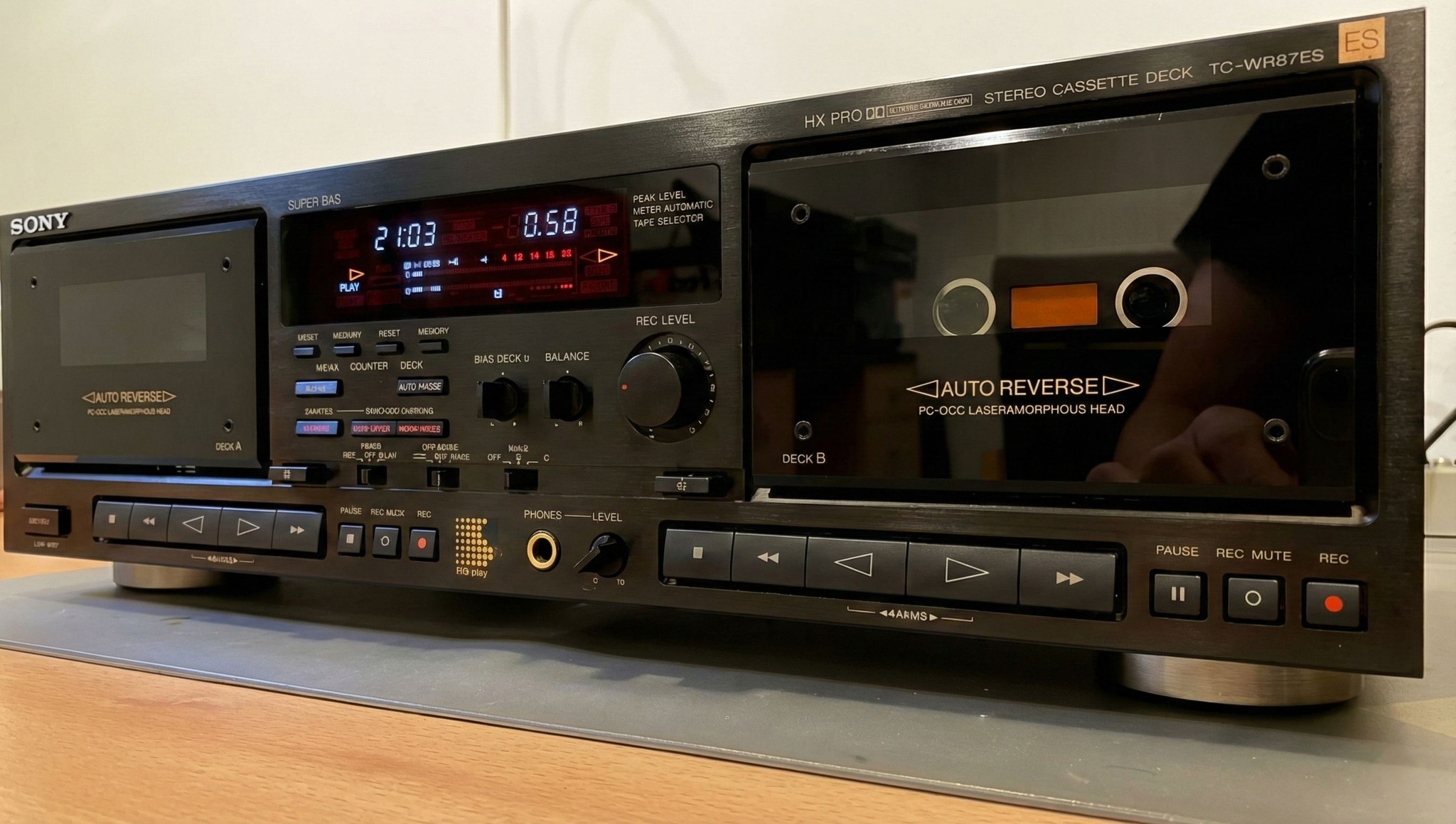 Sony TC-WR930 dual auto-reverse stereo cassette deck