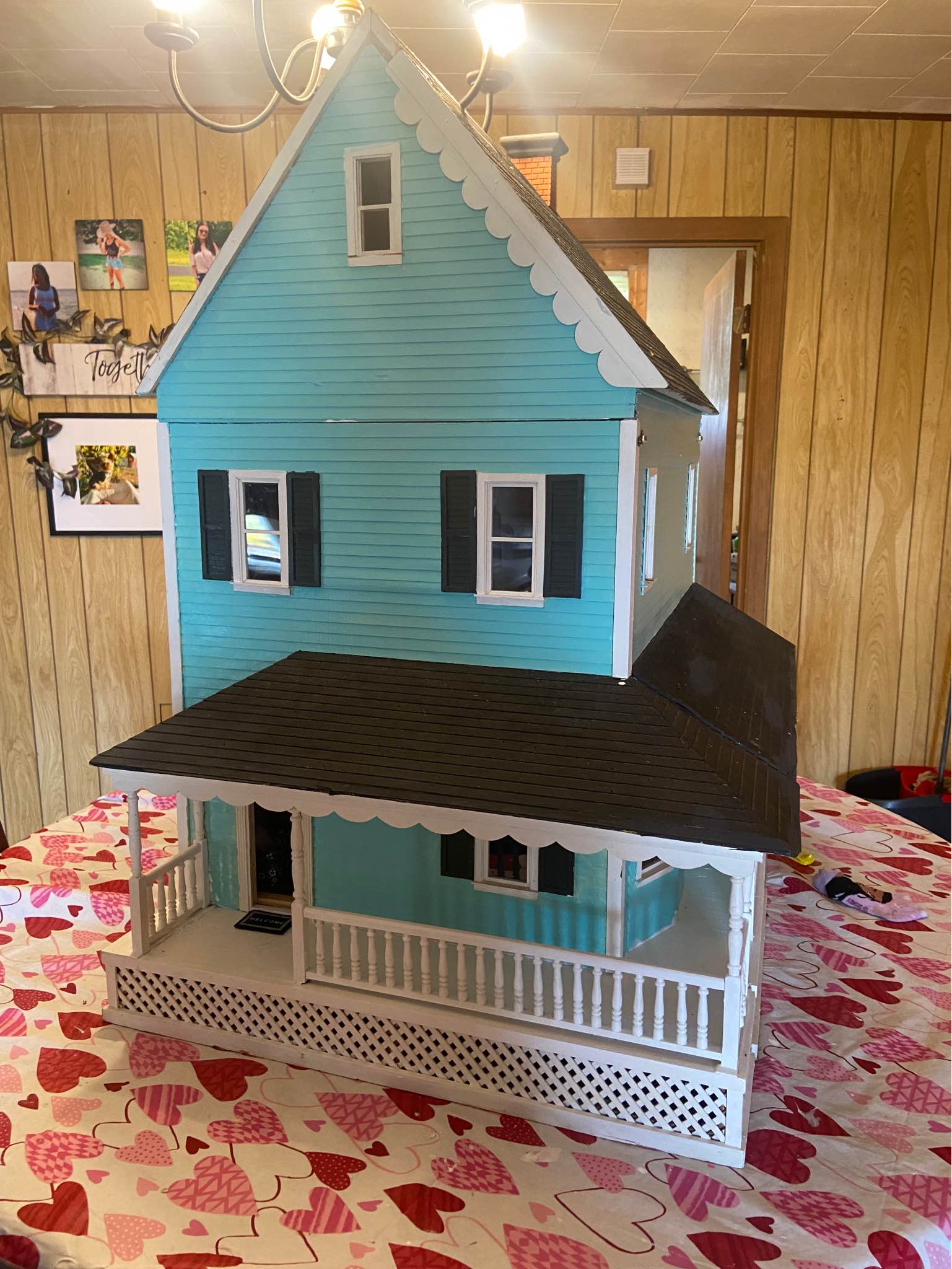 Tri Cities TN Buy Sell Give away Swap | Beautiful huge dollhouse | Facebook