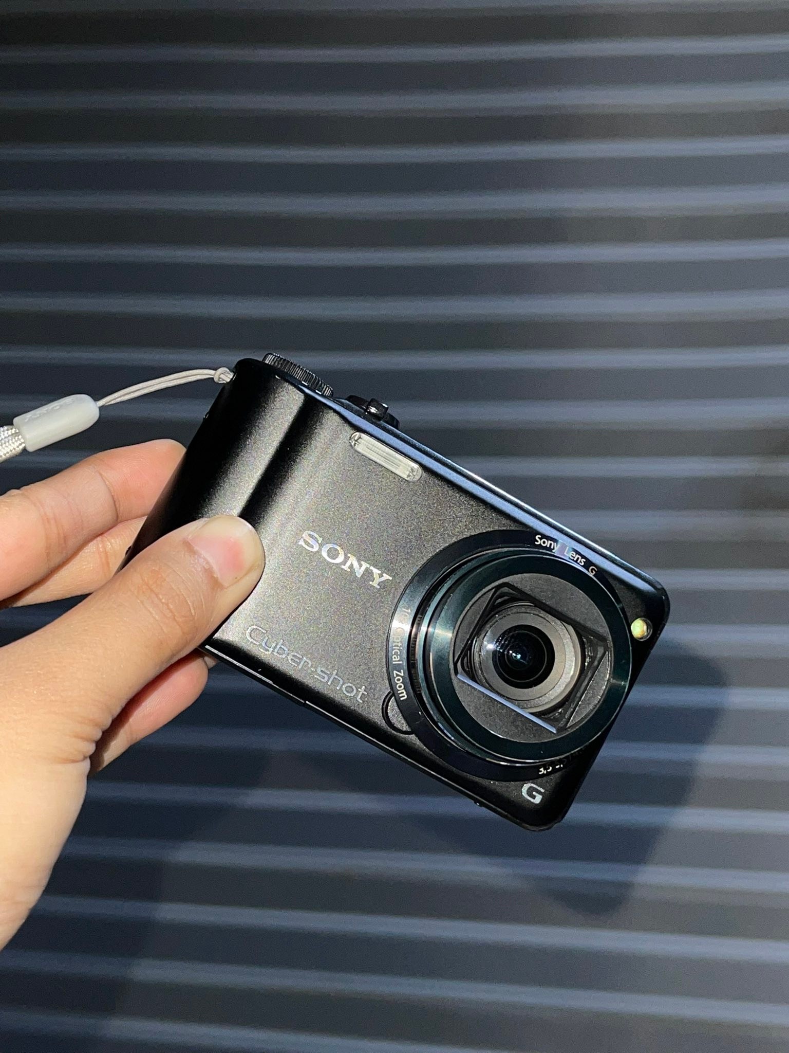 sony cybershot dsc TX9 ✩°｡??⋆. ?? ₊˚ ₱5,999 details: ? 8.5 