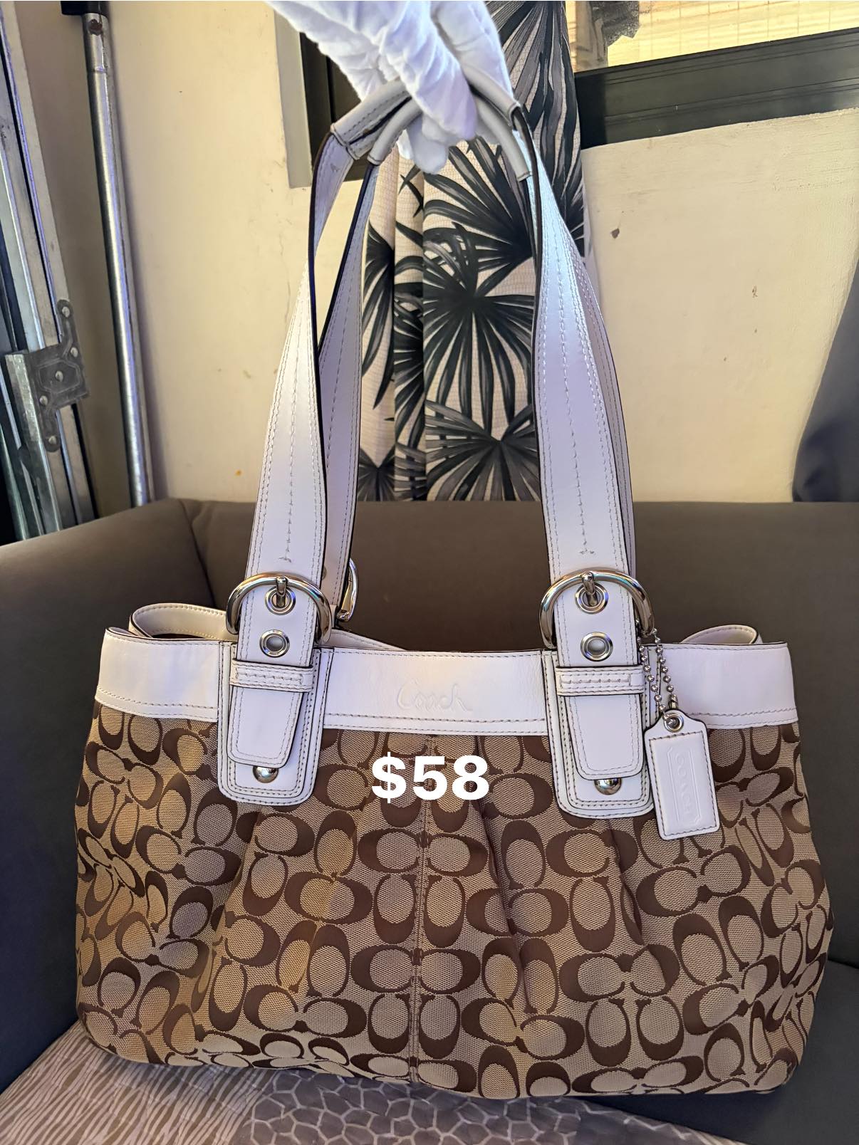 Last 2 bags available! Coach Soho Signature Flap Coach Soho 