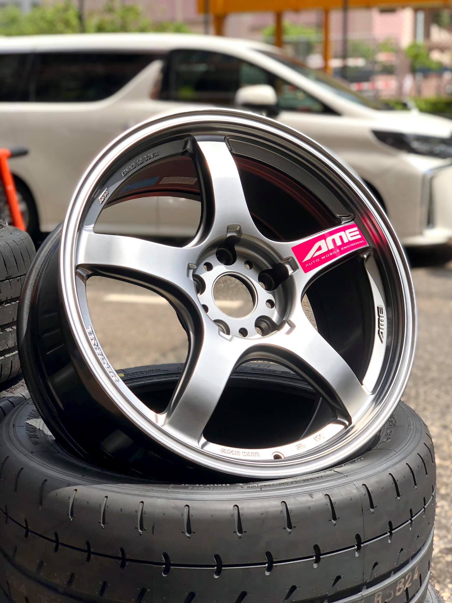 AME TRACER GT-V 18X8.5 et38 5x114.3 MAT/HS Rage your dream 