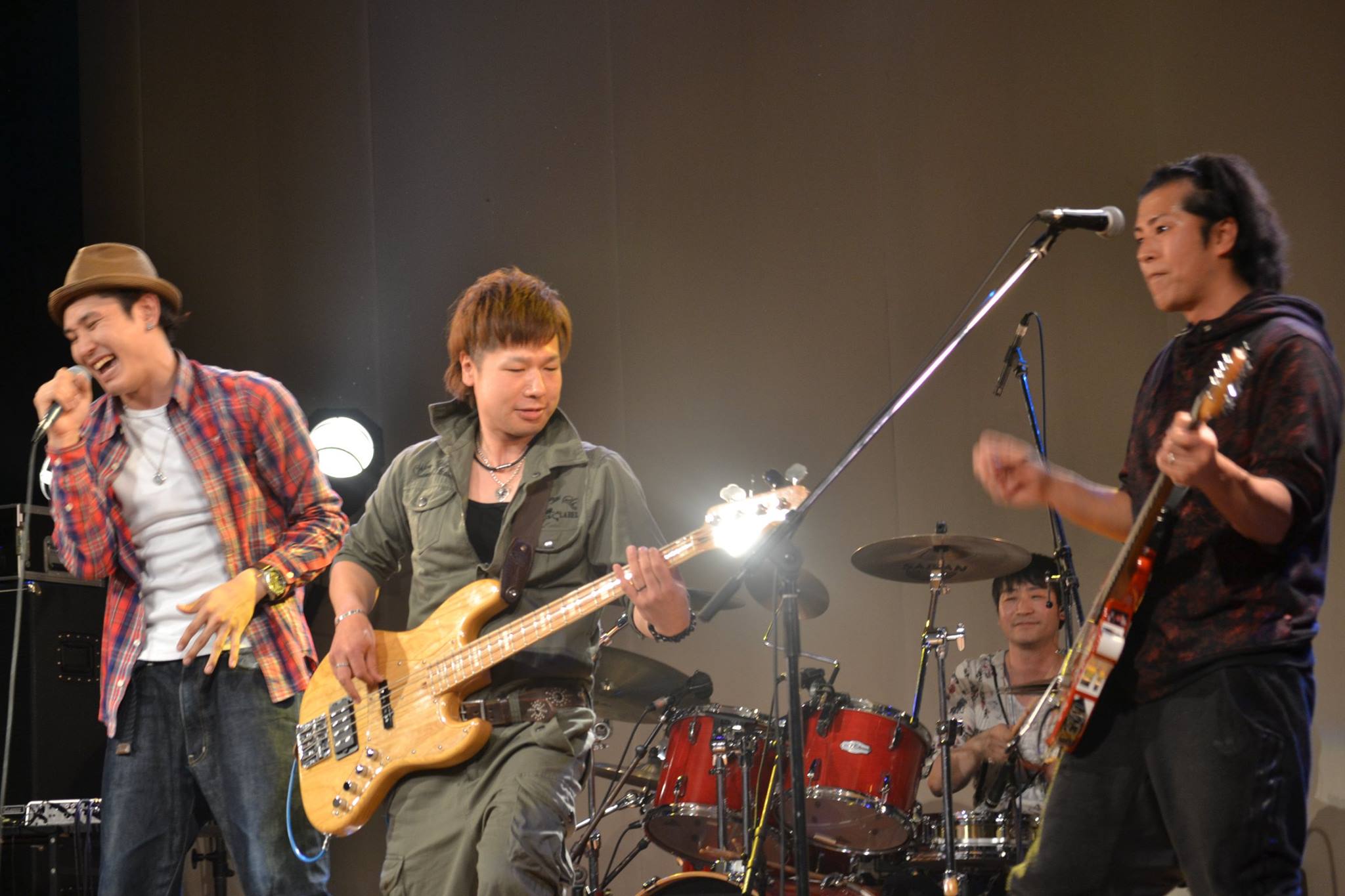 C Five シーファイブ 急遽ライブが決まりました 出演は19 頃になります 5 9 土 Osaka Ruido Presents サタデーナイトフィーバーvol 2 Risa Jinsluck Bepins Fabrica もじりあし 古川さおり C Five Open 17 30 Start 18 00 前売 2 000 D 当日 2 500