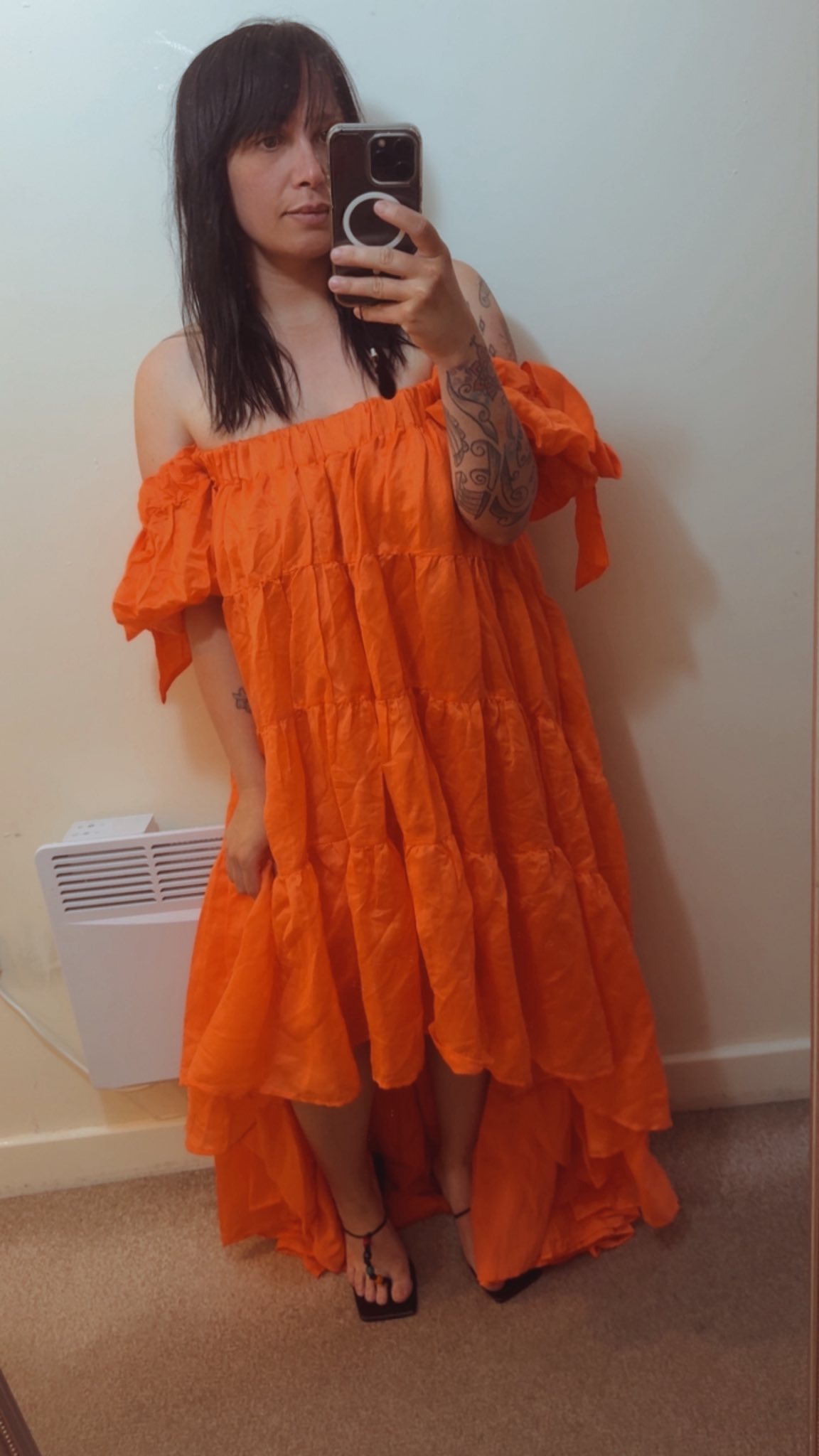 jersey over dress While packing my suitcase, I found this from an older collection hiding in my closet… and fell in love with it all again.🤍 So simple, so comfy, so right jersey outfit ideas for ladies