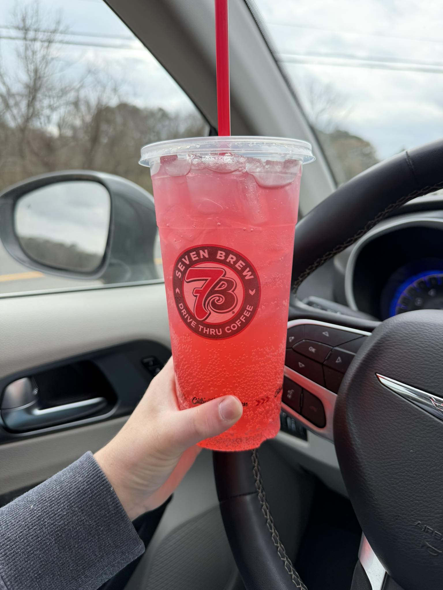 7brew's pink mermaid energy drink review