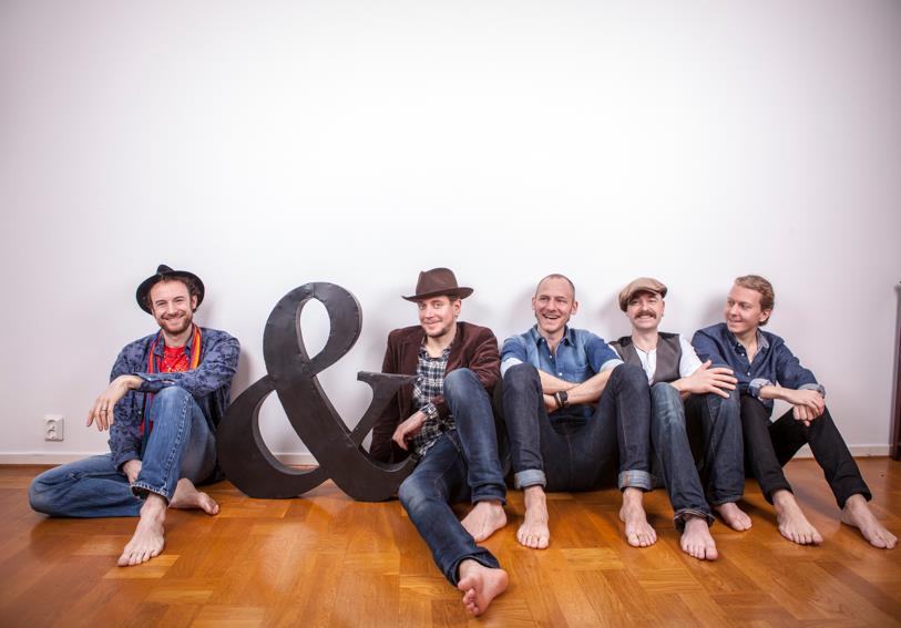 David Johnson & The Neighbourhood Choir