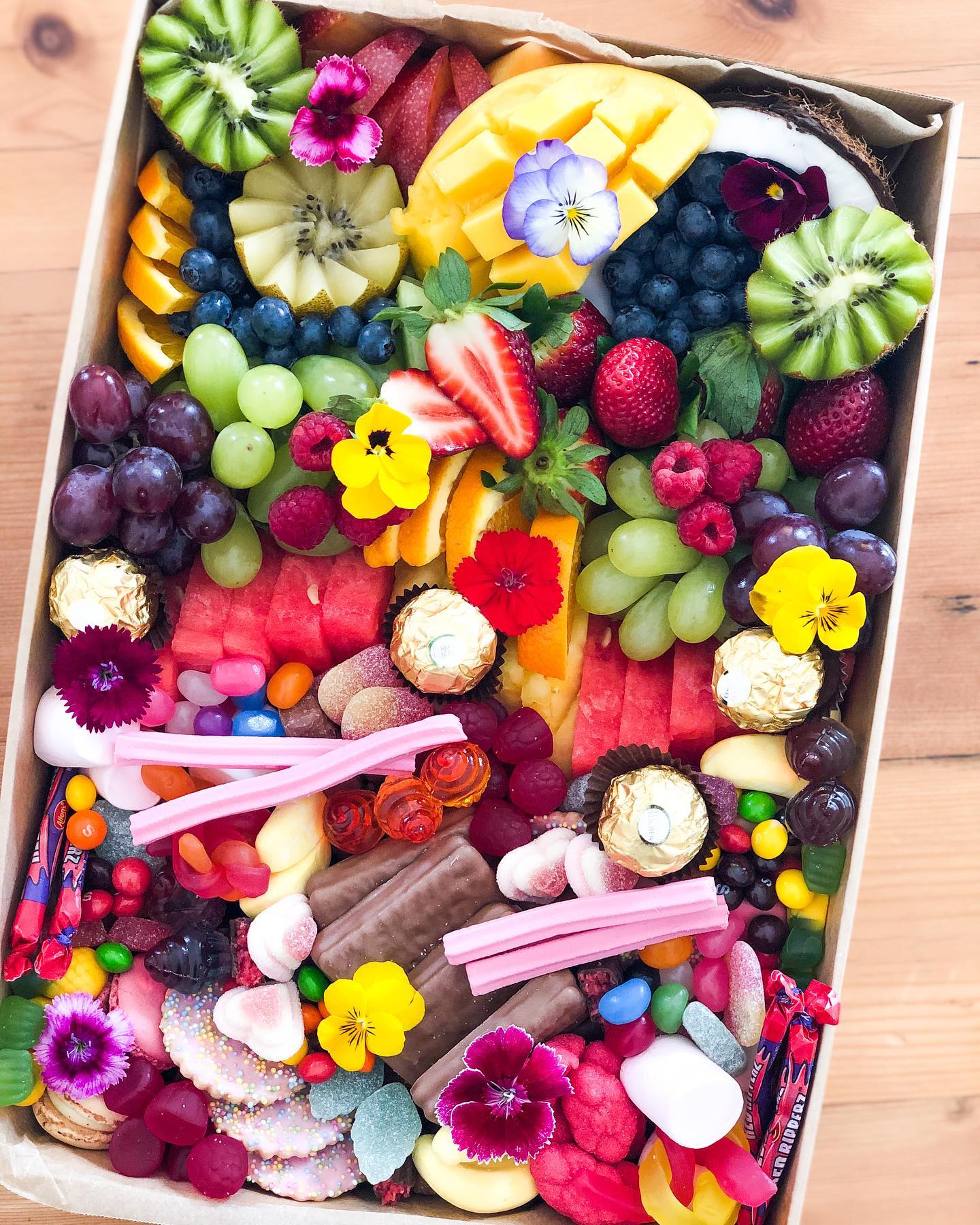 Graze for Daise - Hi Spring, we welcome you 😍🍉🥭🥝🥥🍇🍓🍍 This... | Facebook