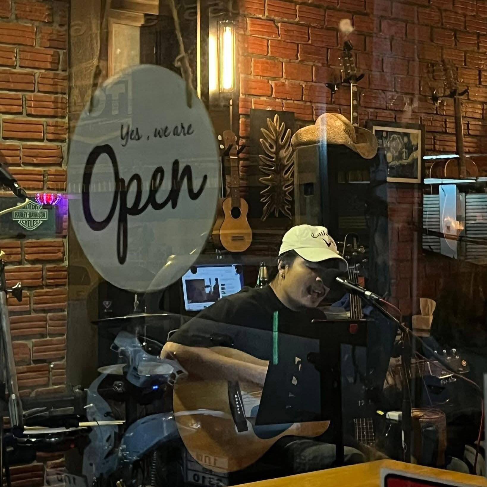 System Of A Down - Toxicity (Acoustic Cover) 📸 May Zaw Thanks Sis 🤘 ...