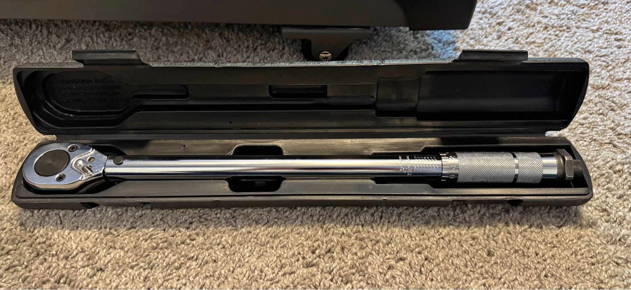 Best HD Pictures about  Pittsburg Pro Torque Wrench  with No AI Images