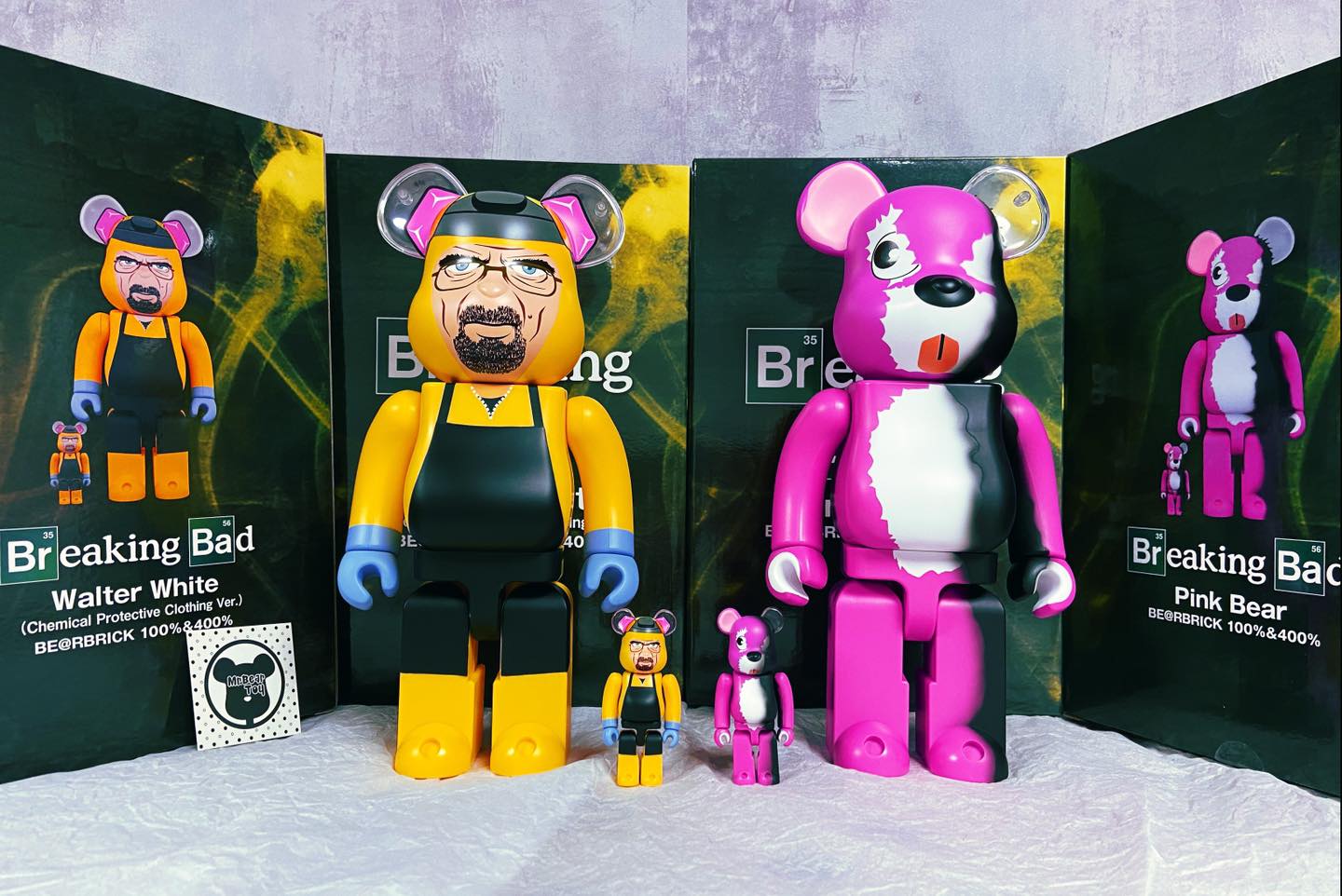 Bearbrick - Bearbrick Breaking Bad 絕命毒師Walter white & Pink 