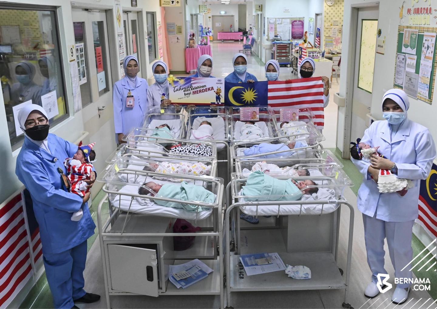 BABY MERDEKA ️ Bayi Merdeka yang... - Aura by KakSarah