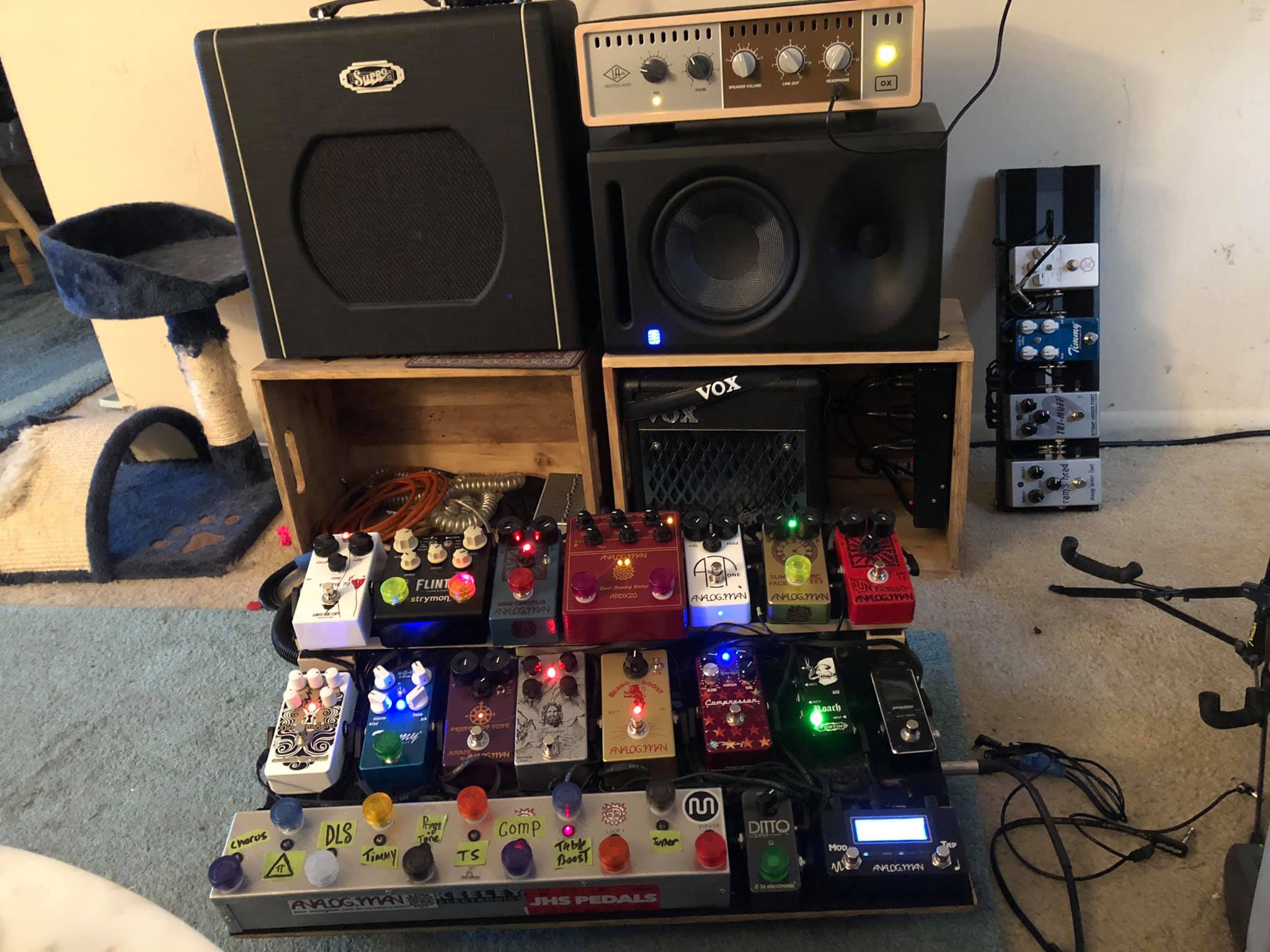 Fortin Amplification Roach pedal with Class A buffer