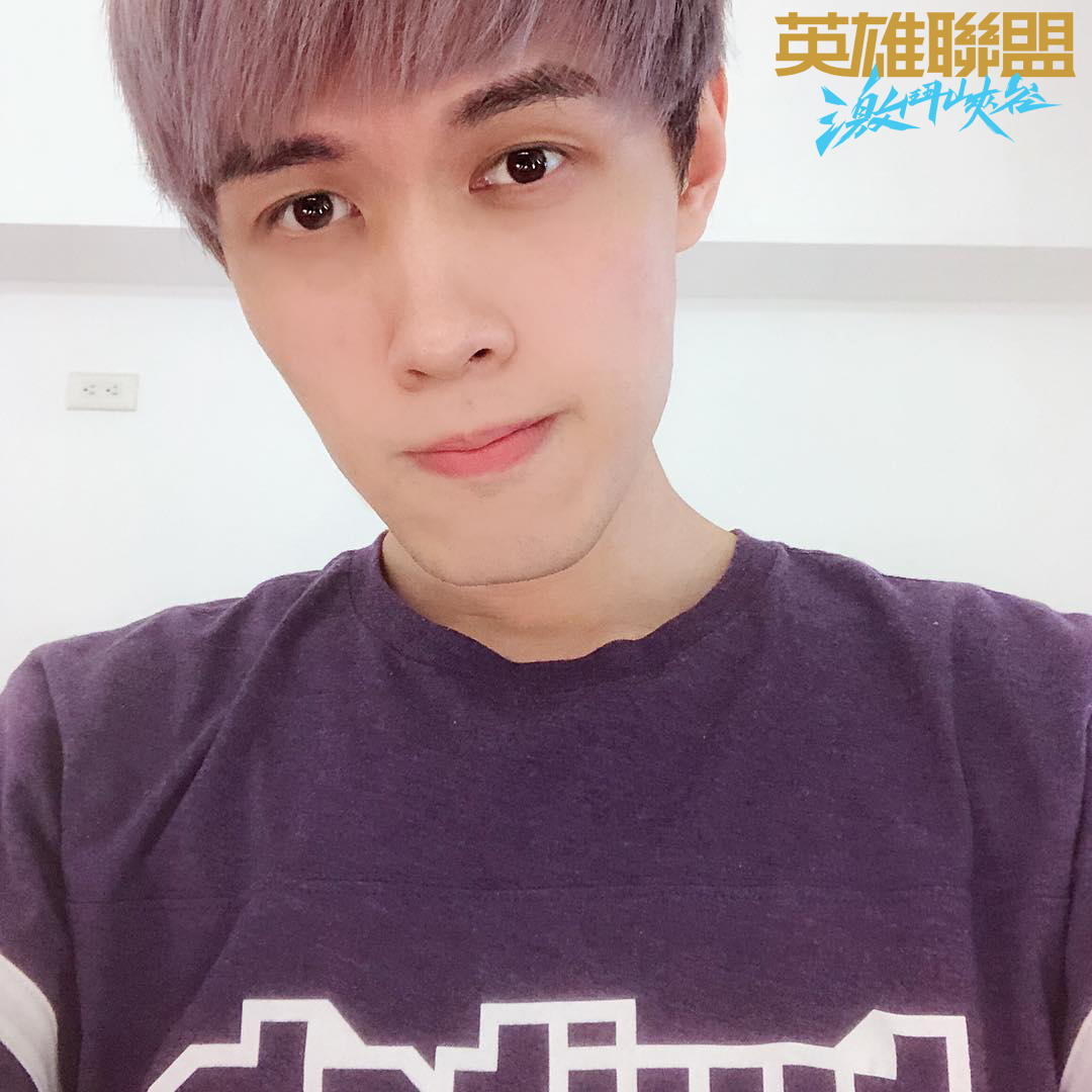 狂暴小建 - 大家知道今天是什麼大日子嗎？不知道那我來告訴你們！ 英雄聯盟：激鬥峽谷 12/08正式公測啦！... | Facebook